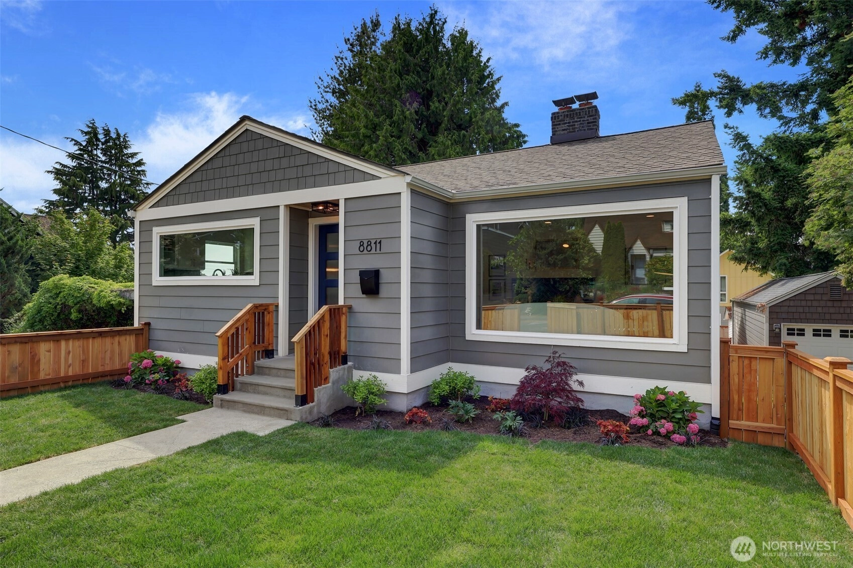 8811 12th Ave NE Seattle WA 98115