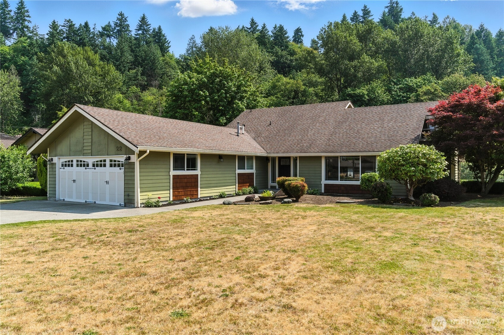 22 Riverview Dr NE Auburn WA 98002