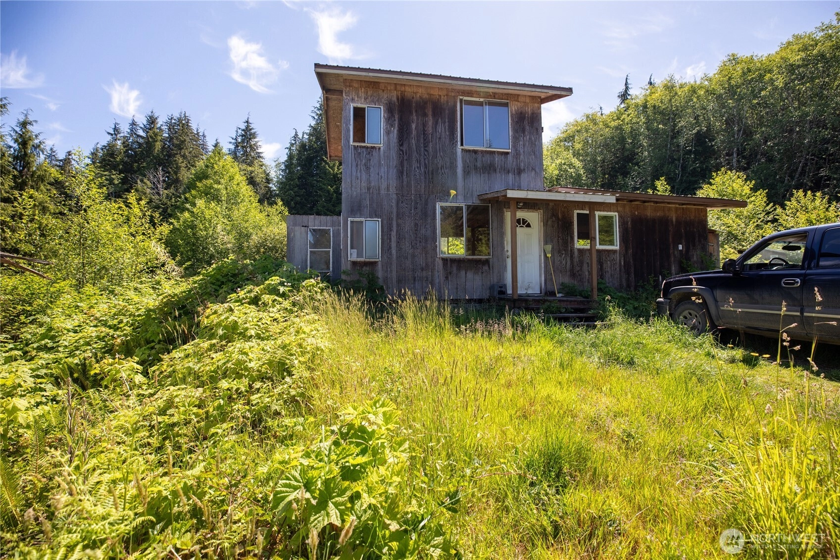 1884 Dowans Creek Rd Forks WA 98331