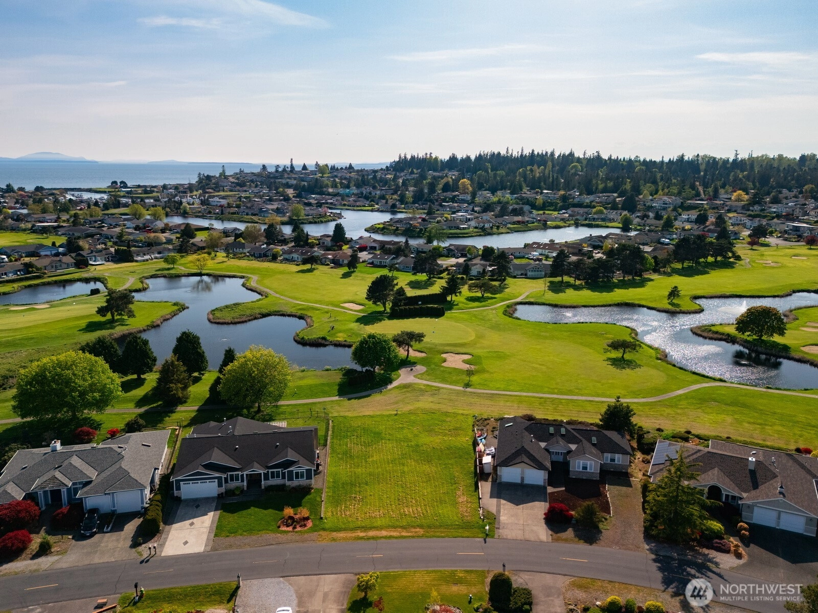8293 Cowichan Rd Unit  Blaine WA 98230