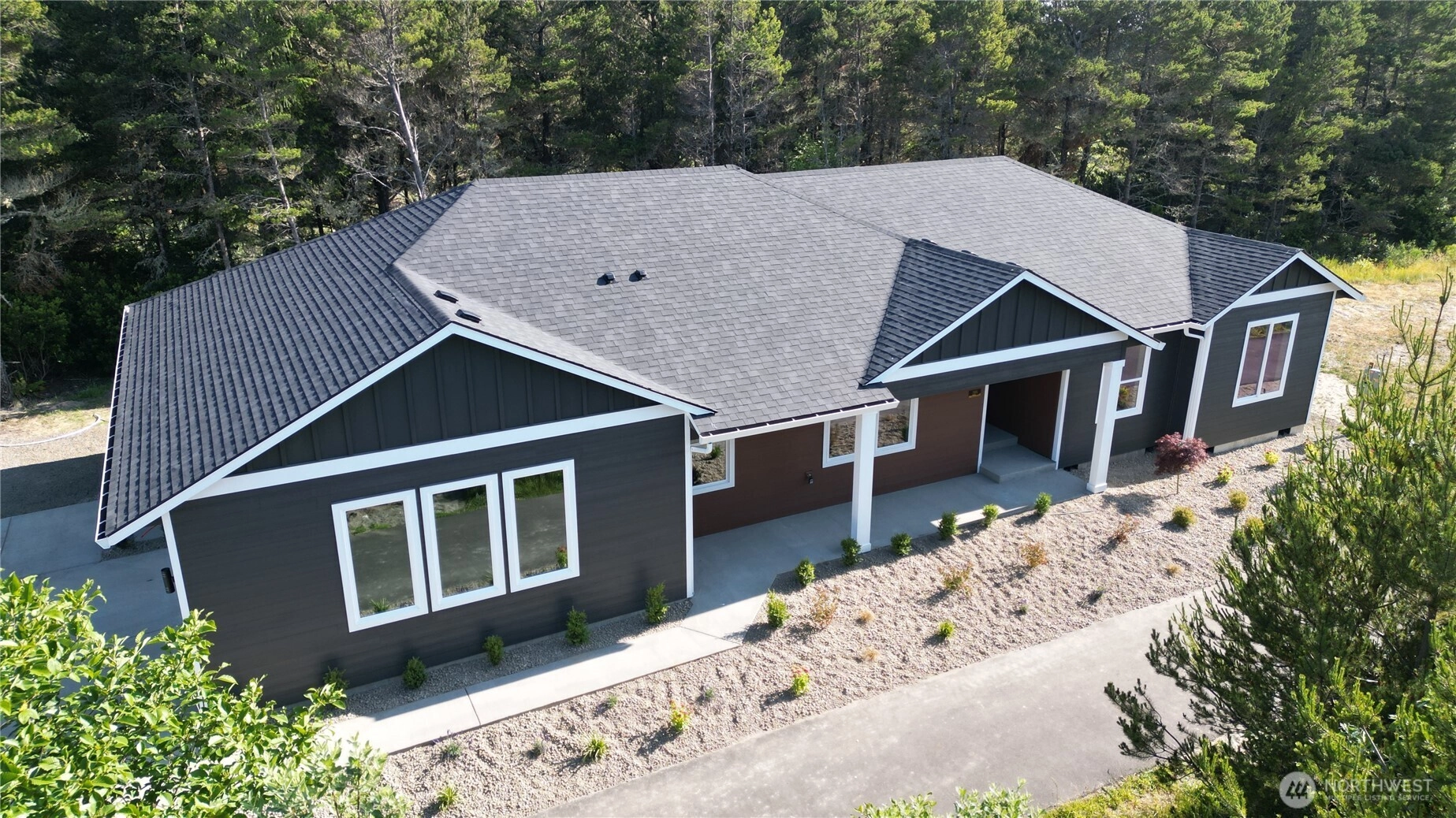 701 Shoreview Dr N Long Beach WA 98631