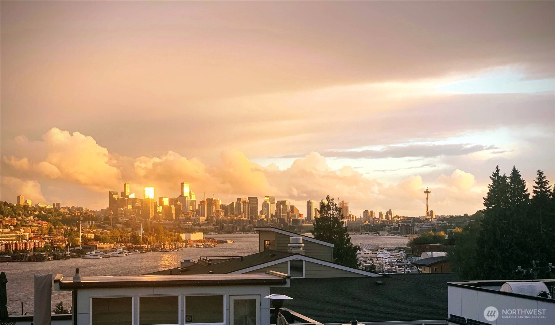 3940 B 1st Ave NE Unit  Seattle WA 98105