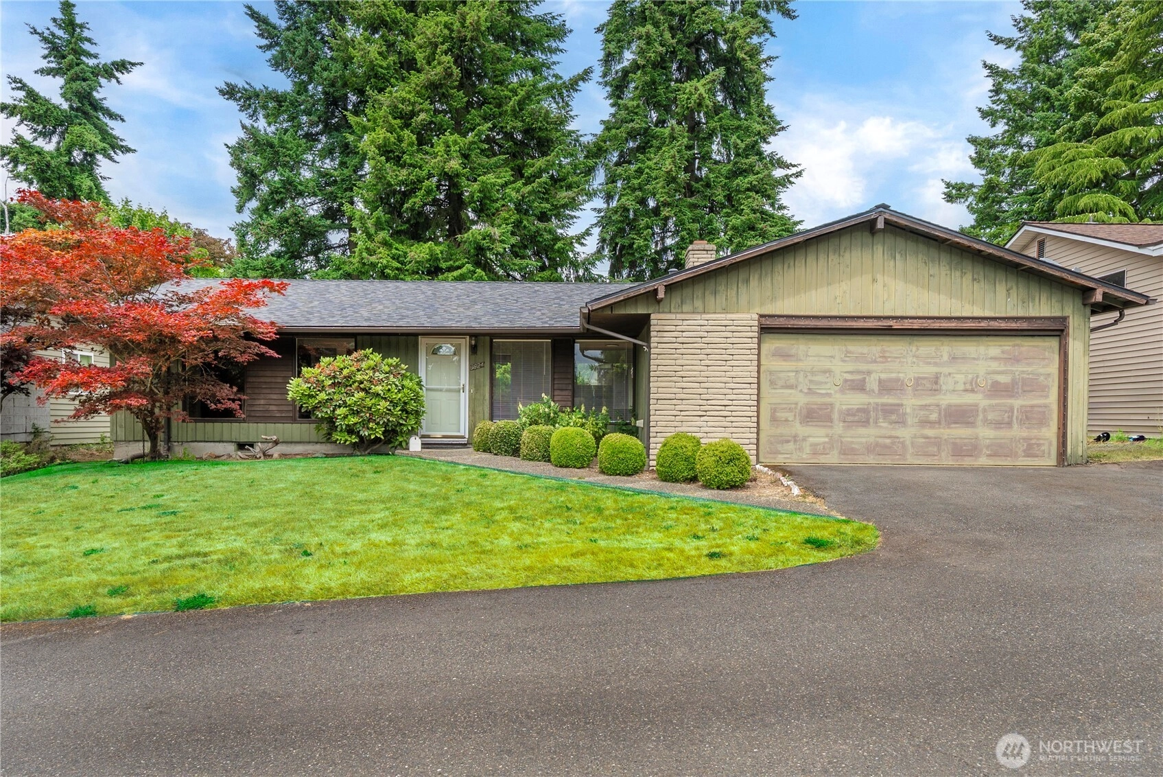3824 S 176th St Unit  SeaTac WA 98188