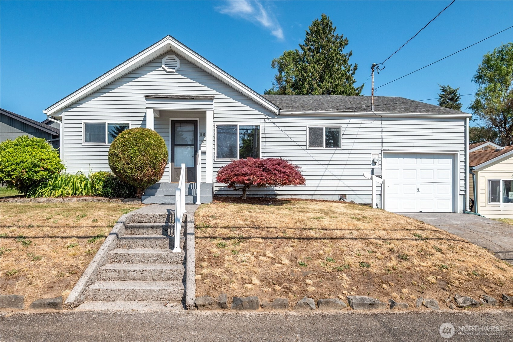 904 N 7th Ave Kelso WA 98626