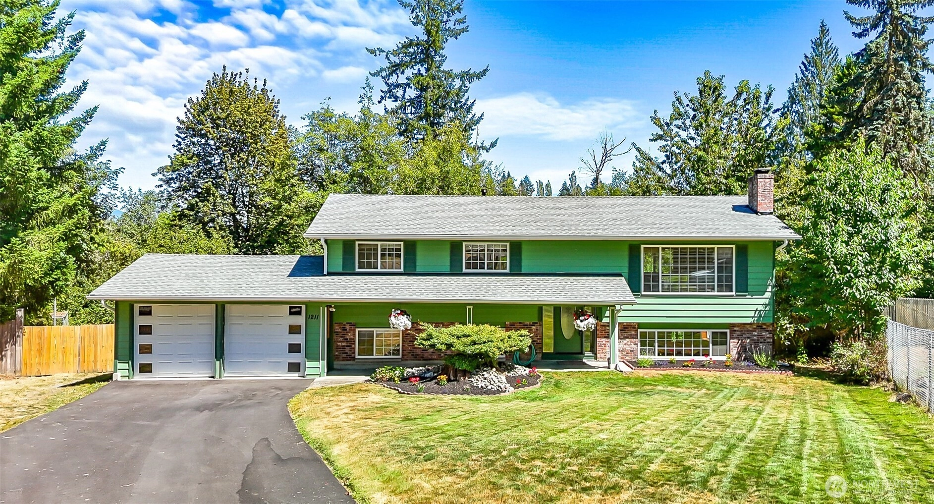 1211 121st Ave Se Unit  Lake Stevens WA 98258