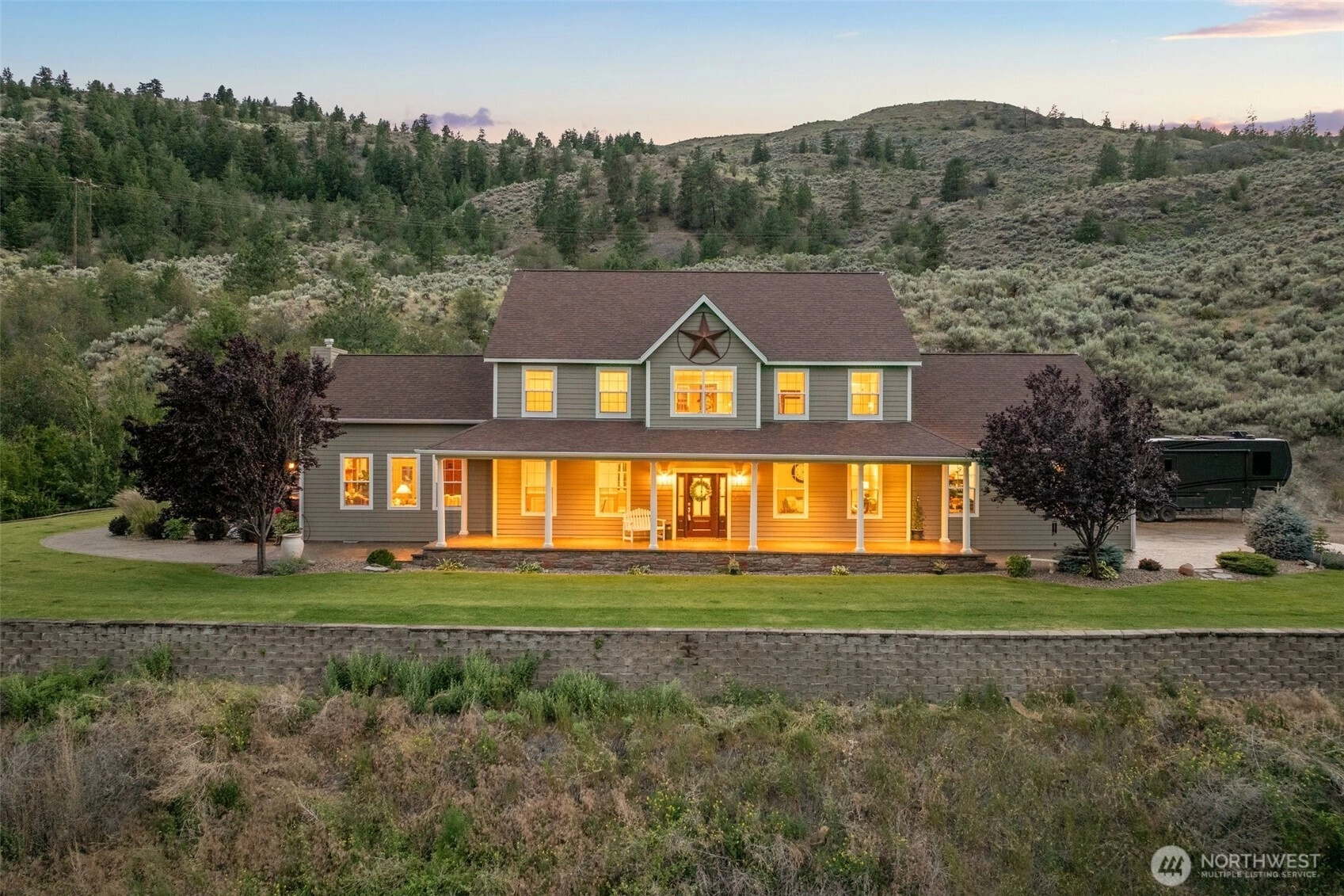 41 Rooster Flats Oroville WA 98844