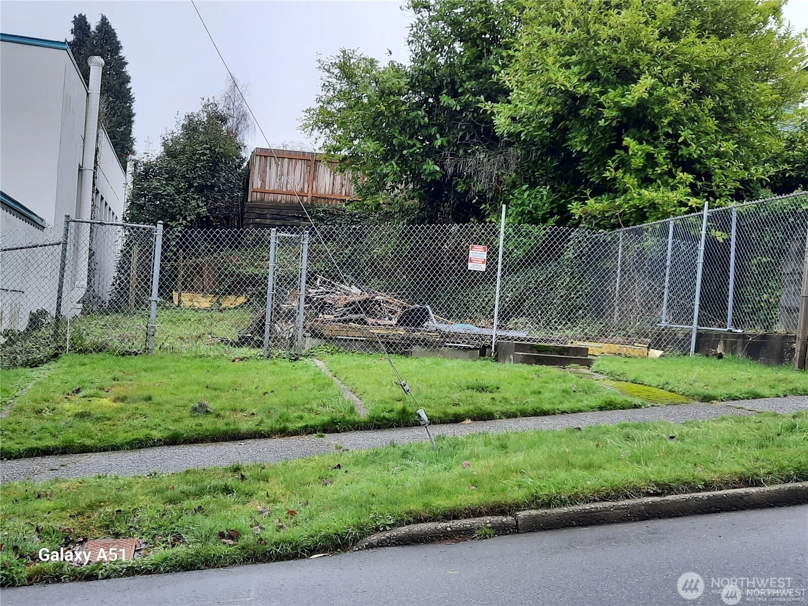 1210 35th St Everett WA 98201