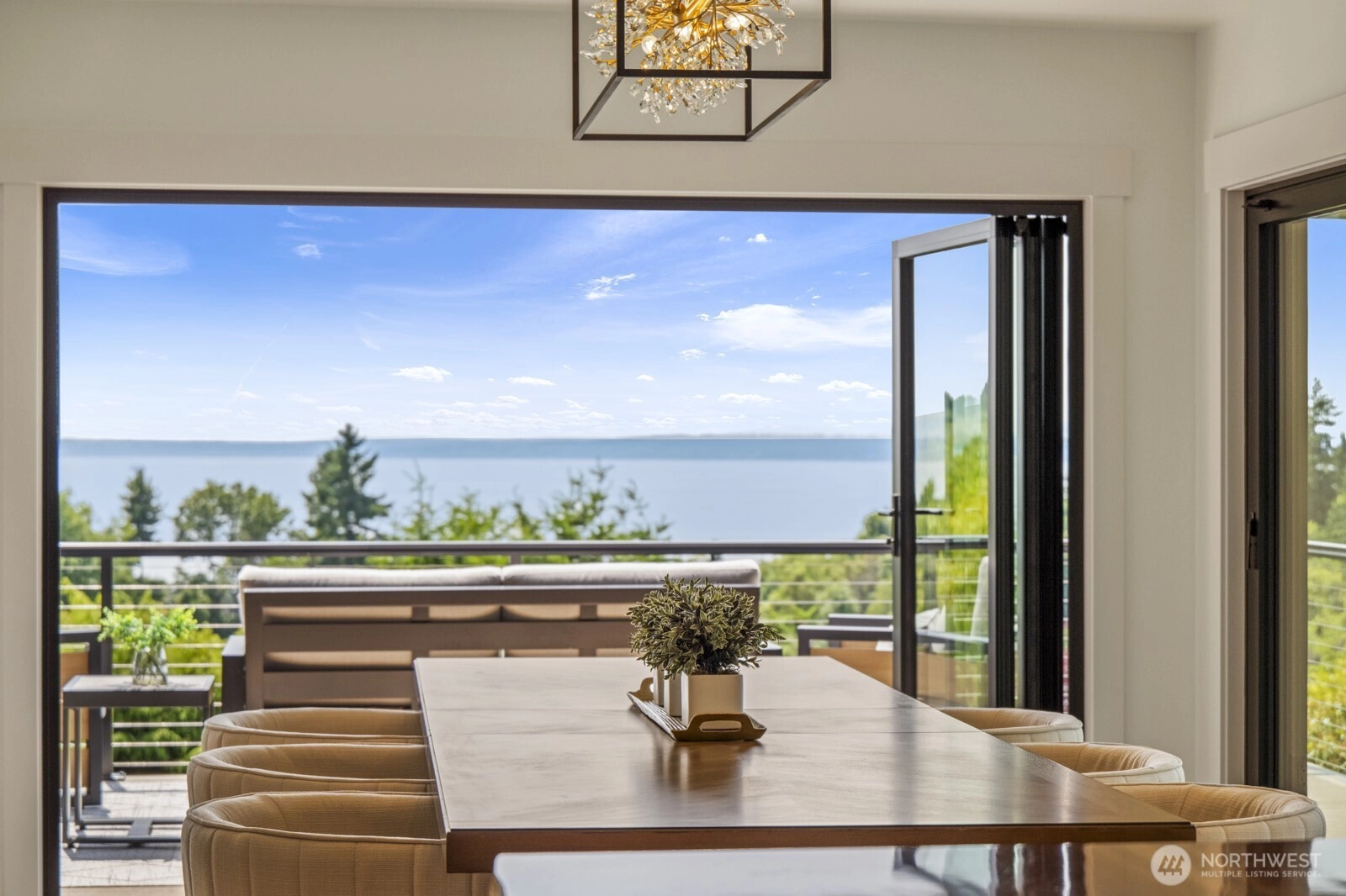 18780 Ridgefield Rd NW Unit  Shoreline WA 98177
