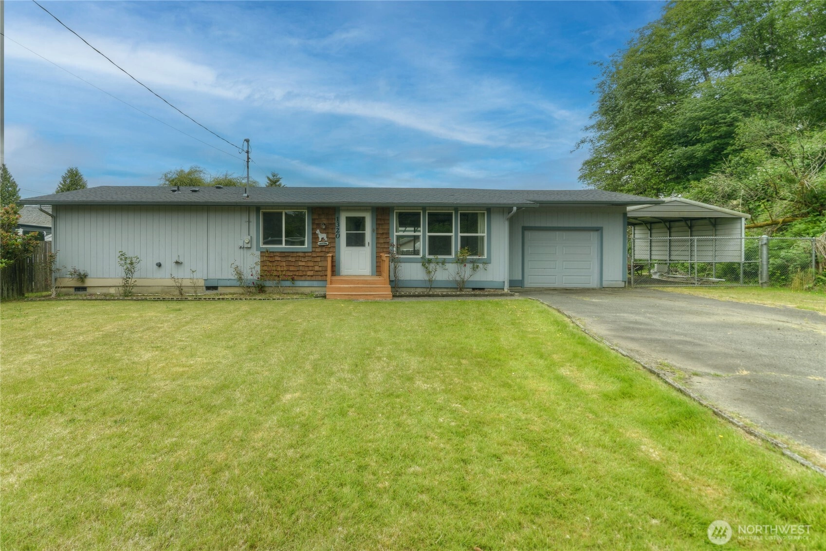 1320 Minor St Hoquiam WA 98550