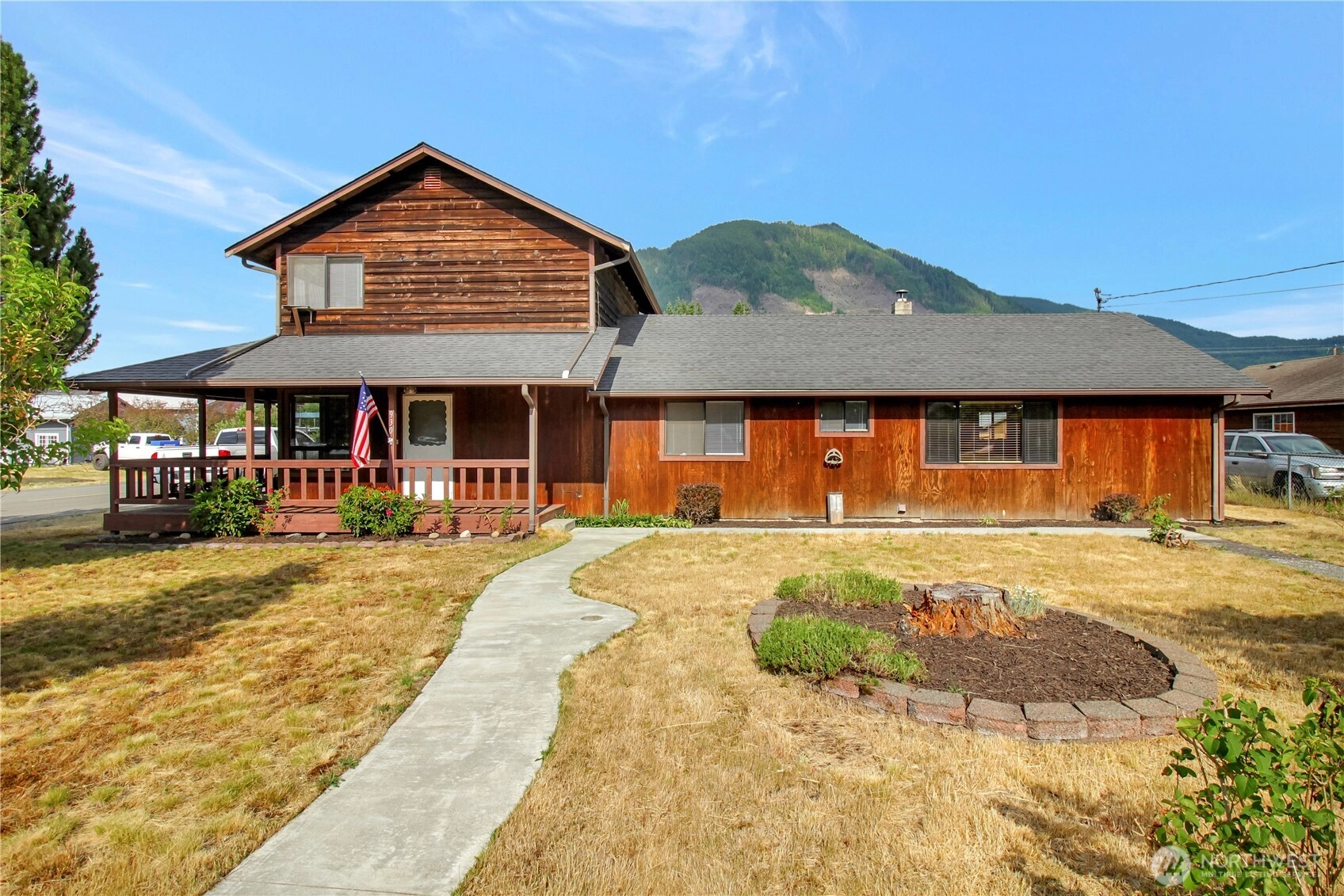 930 Commercial Ave Unit  Darrington WA 98241