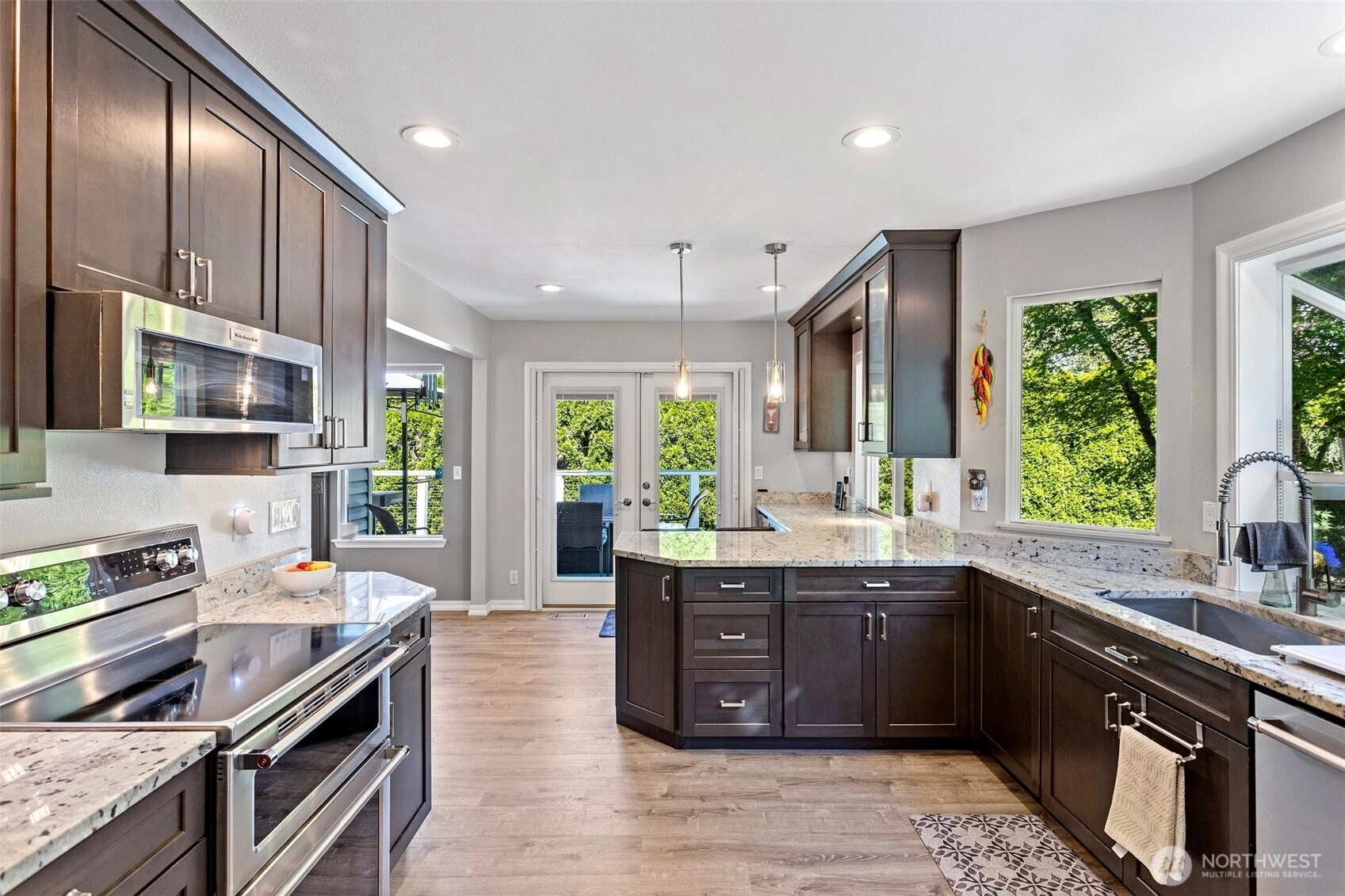 13233 59th Ave W Edmonds WA 98026