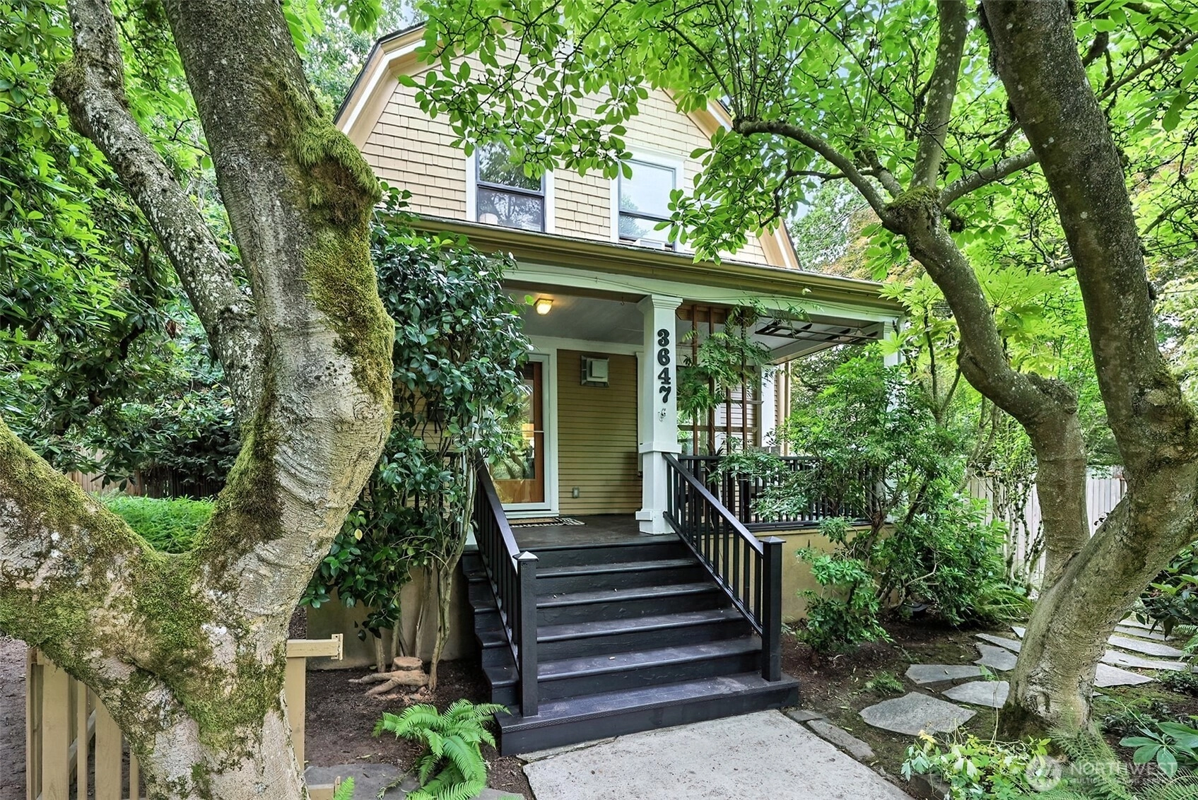 3647 Renton Ave S Seattle WA 98144