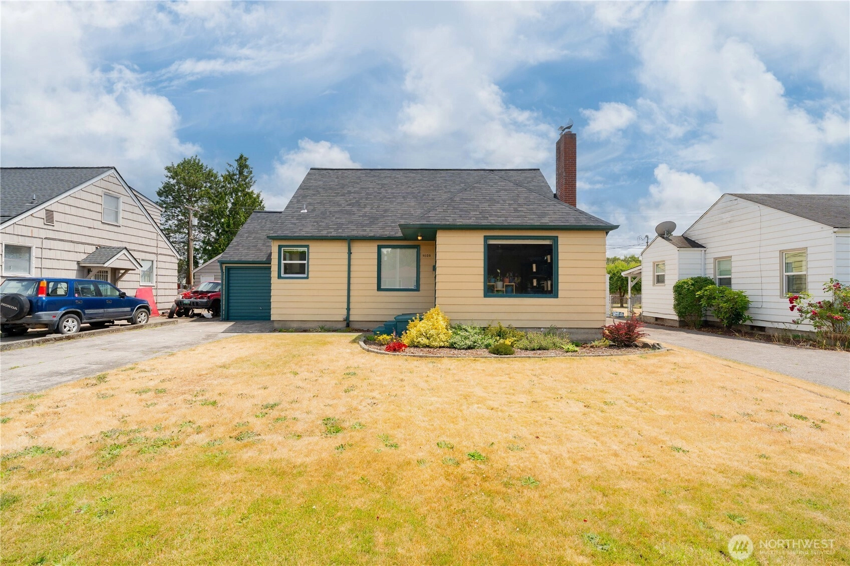 1028 20th Ave Longview WA 98632