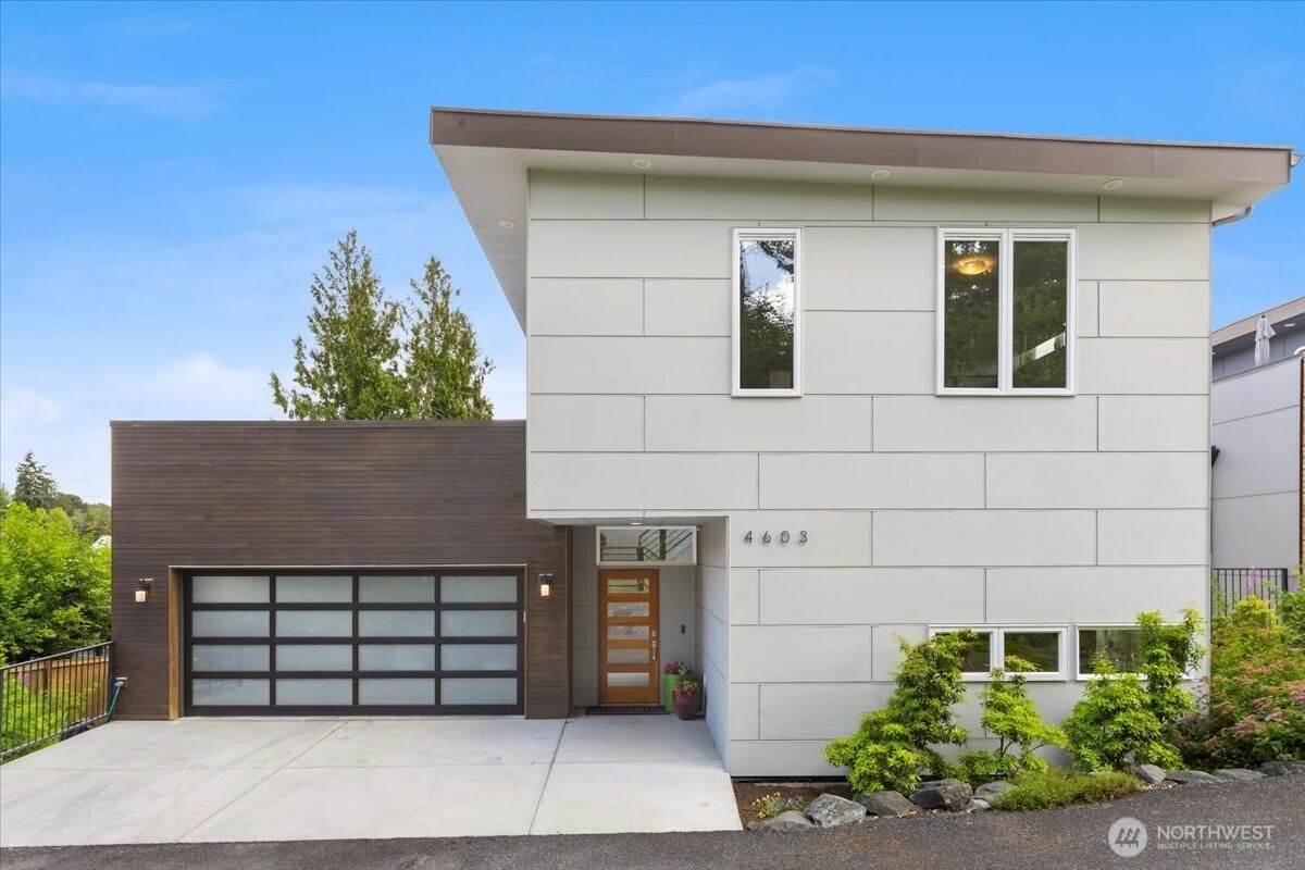 4603 S Juneau St Seattle WA 98118