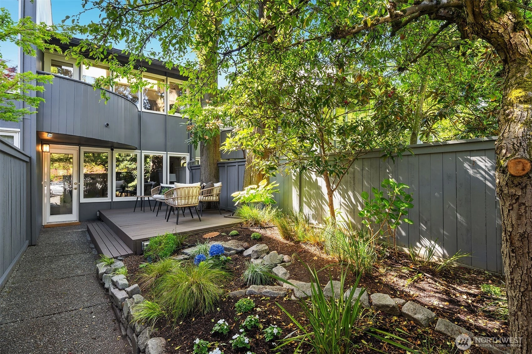 2345 42nd Ave E Seattle WA 98112