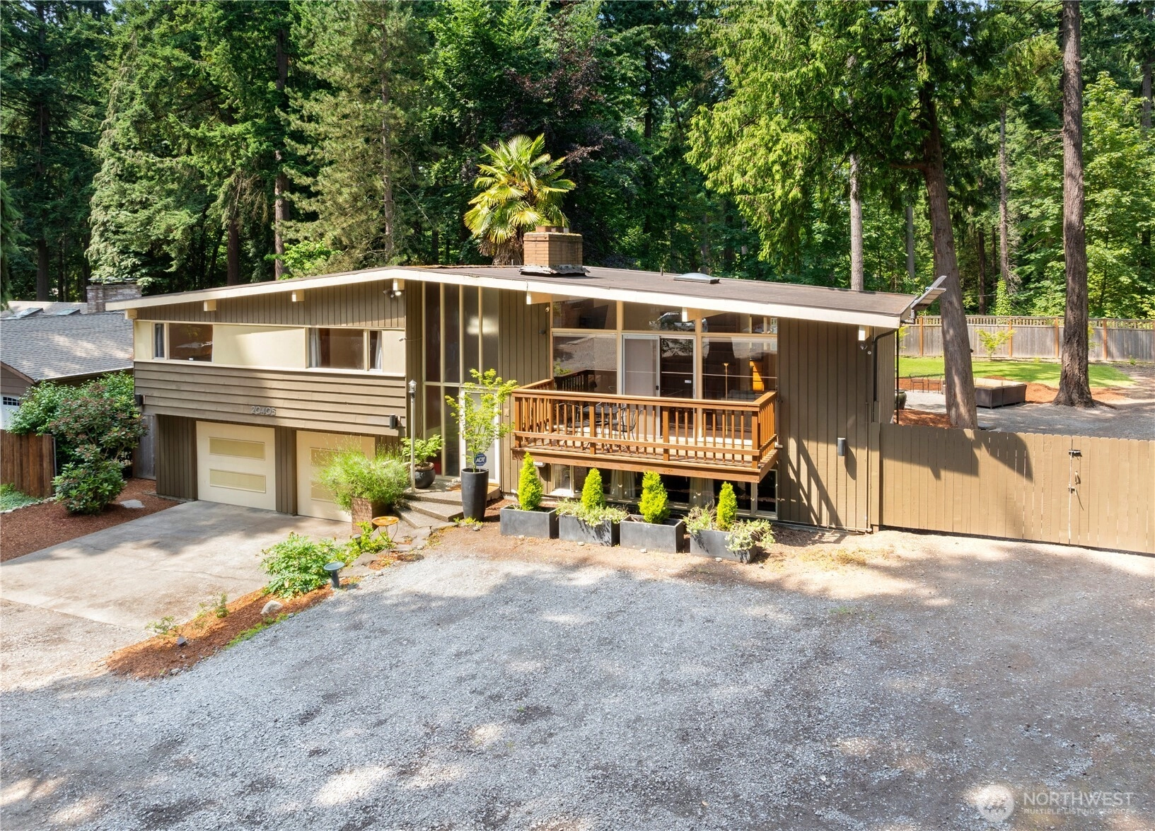 20405 1st Ave S Normandy Park WA 98198