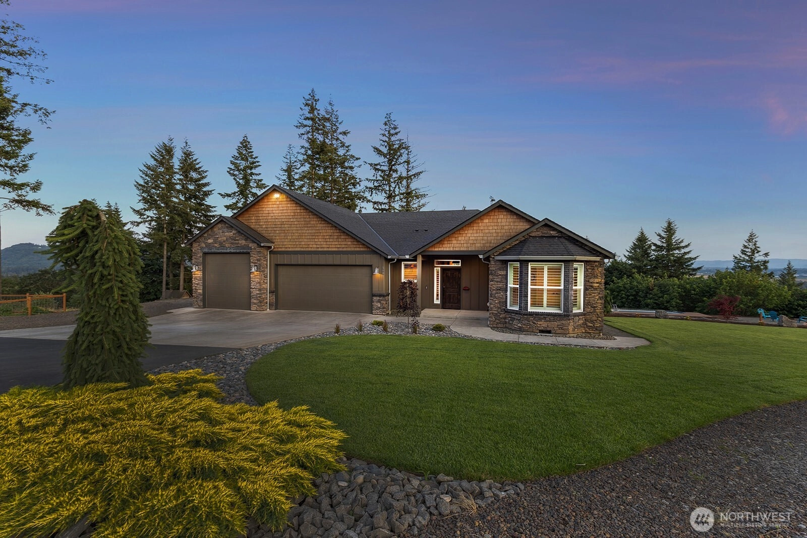 500 Moonridge Rd Woodland WA 98674