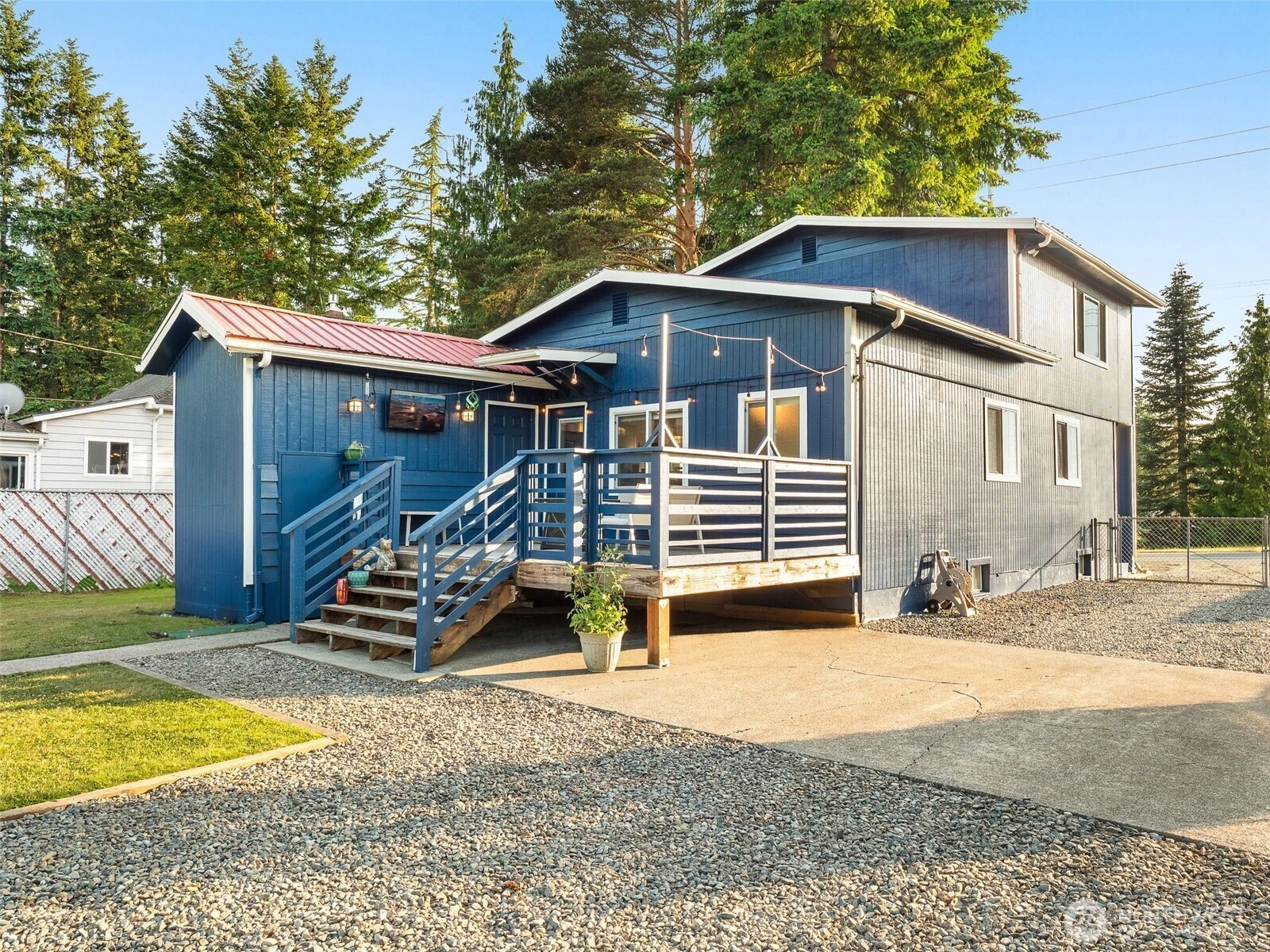 32808 3rd Ave Black Diamond WA 98010