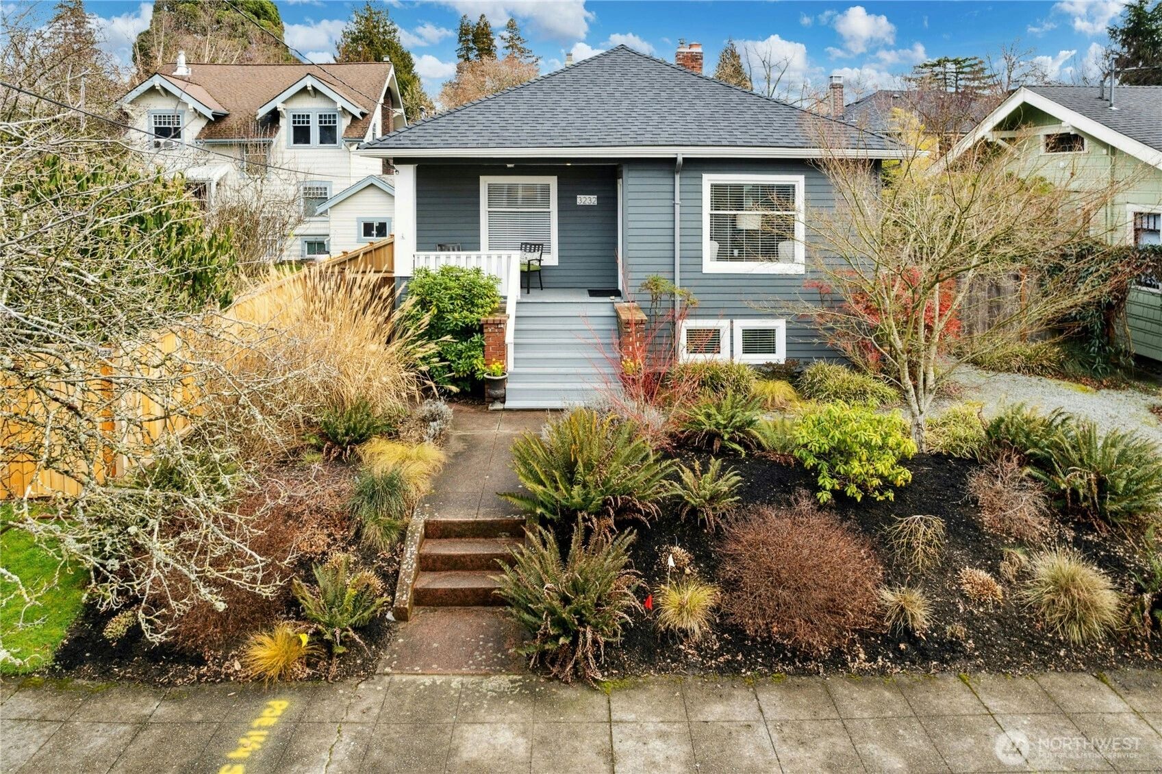 3232 37th Ave S Unit  Seattle WA 98144