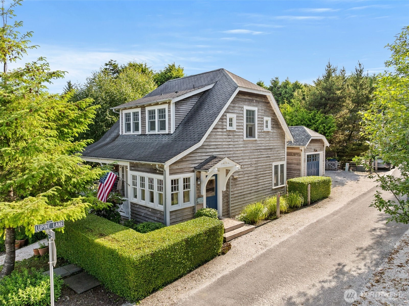 7 Lupine Ln Pacific Beach WA 98571