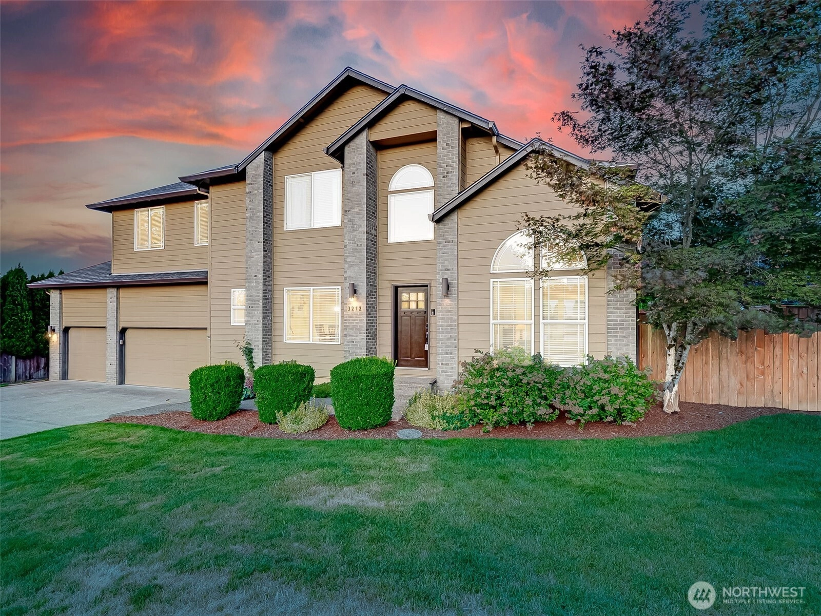 3212 NW Sierra Dr Camas WA 98607