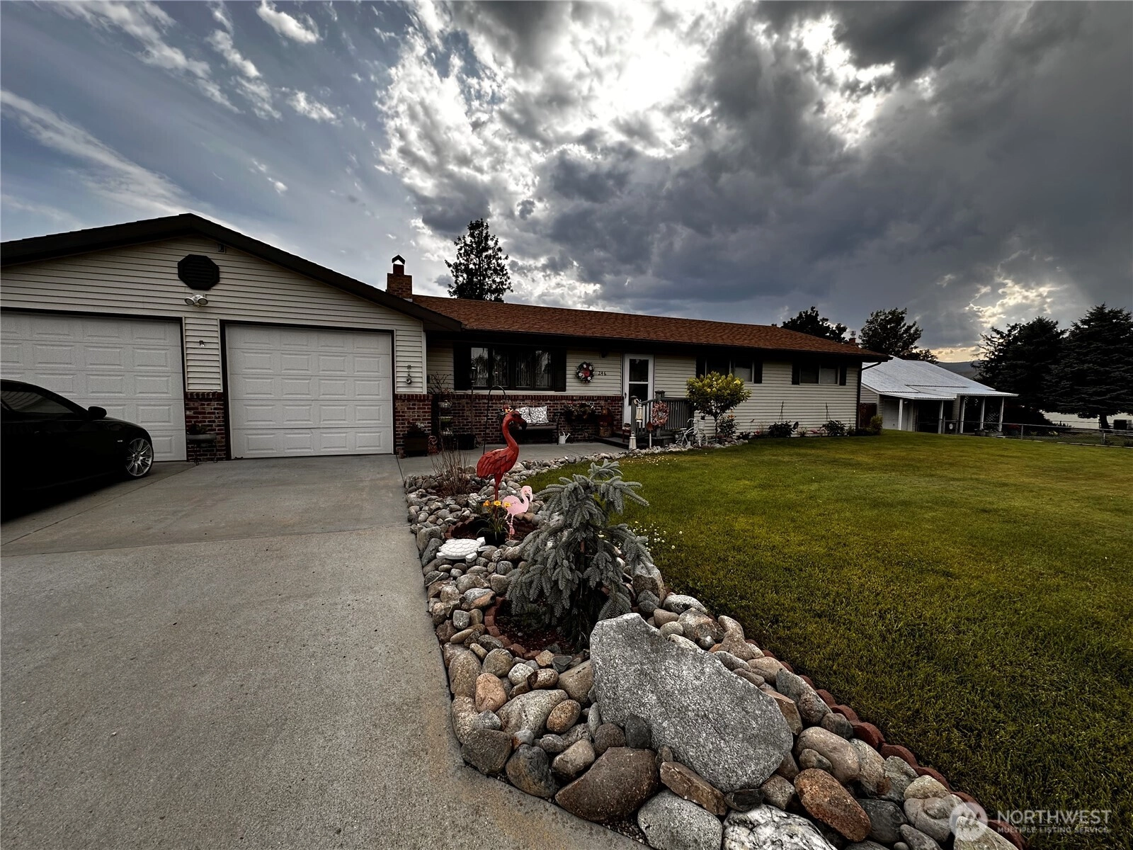 246 First St E Tonasket WA 98855