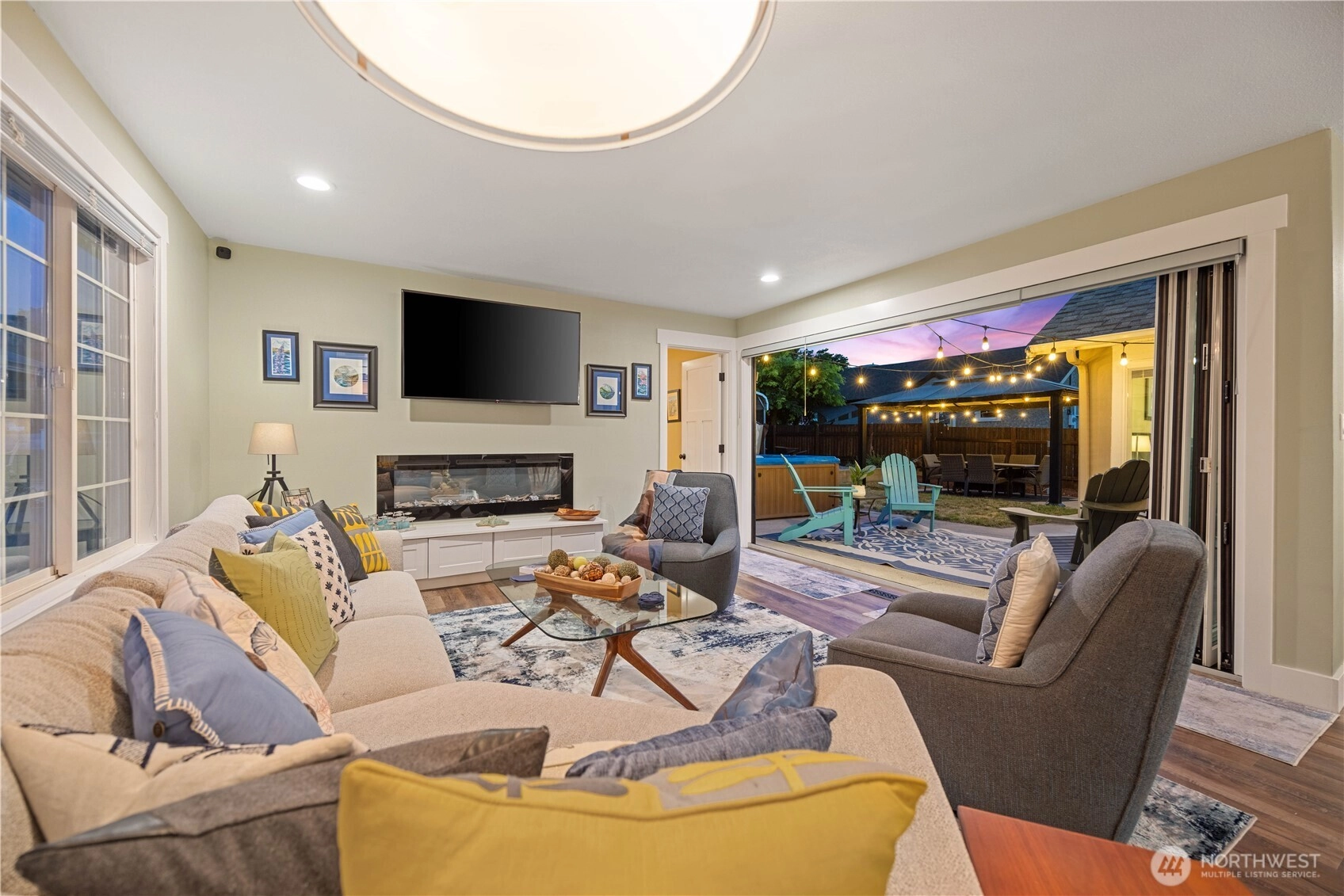 214 S Bradley St Chelan WA 98816