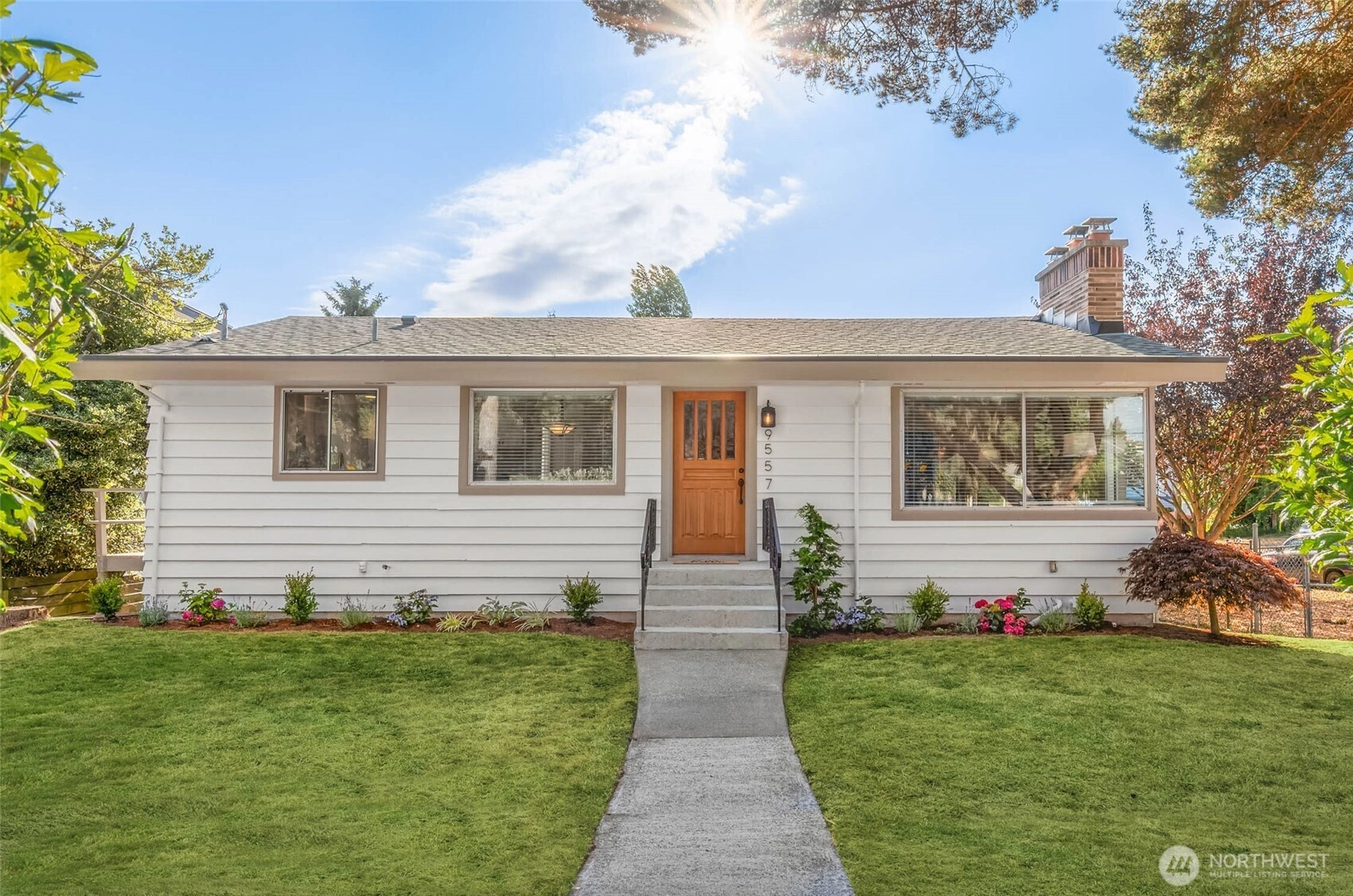 9557 6th Ave NW Unit  Seattle WA 98117