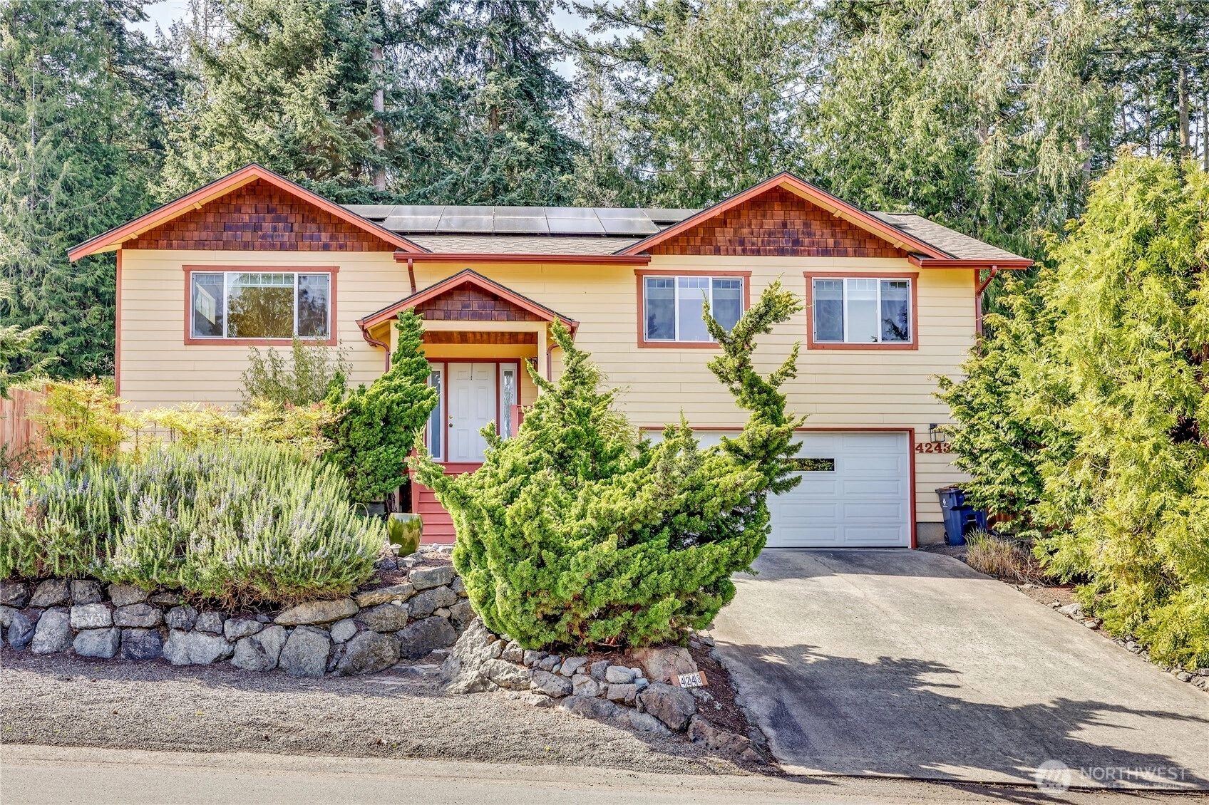 4243 Holcomb St Port Townsend WA 98368