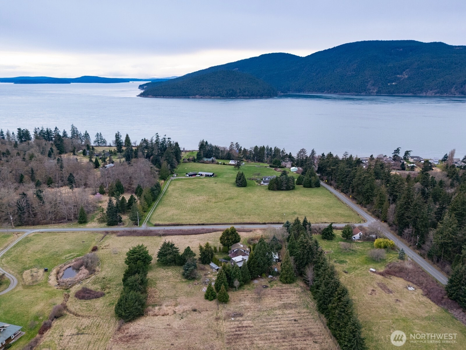 6571 West Shore Dr Anacortes WA 98221
