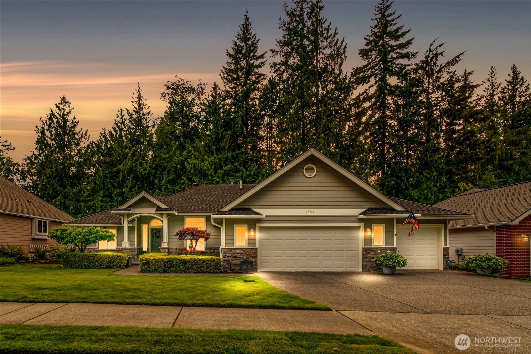 17916 Oxford Dr Arlington WA 98223