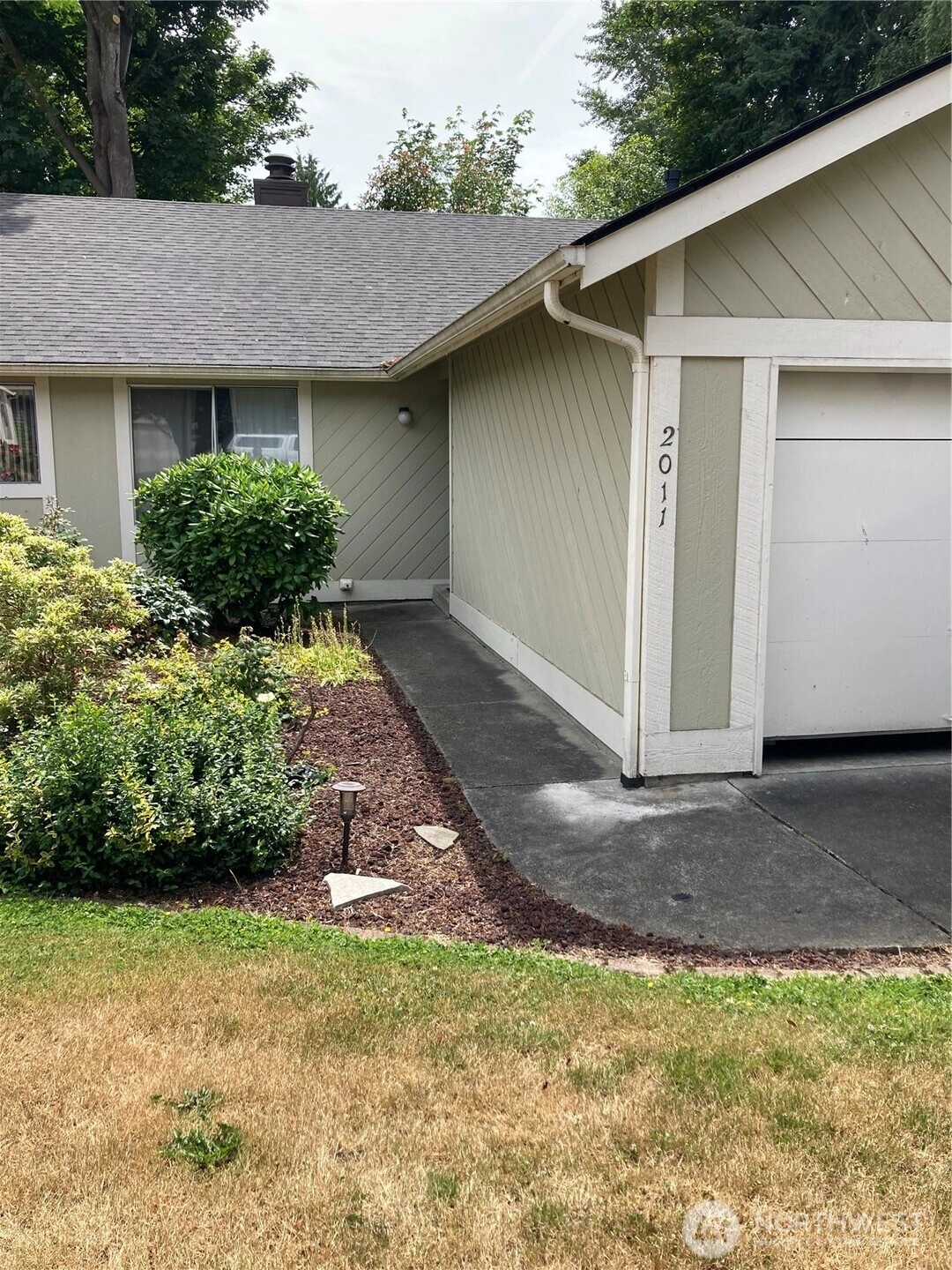 2011 SW 307th St Unit 1-B Federal Way WA 98023
