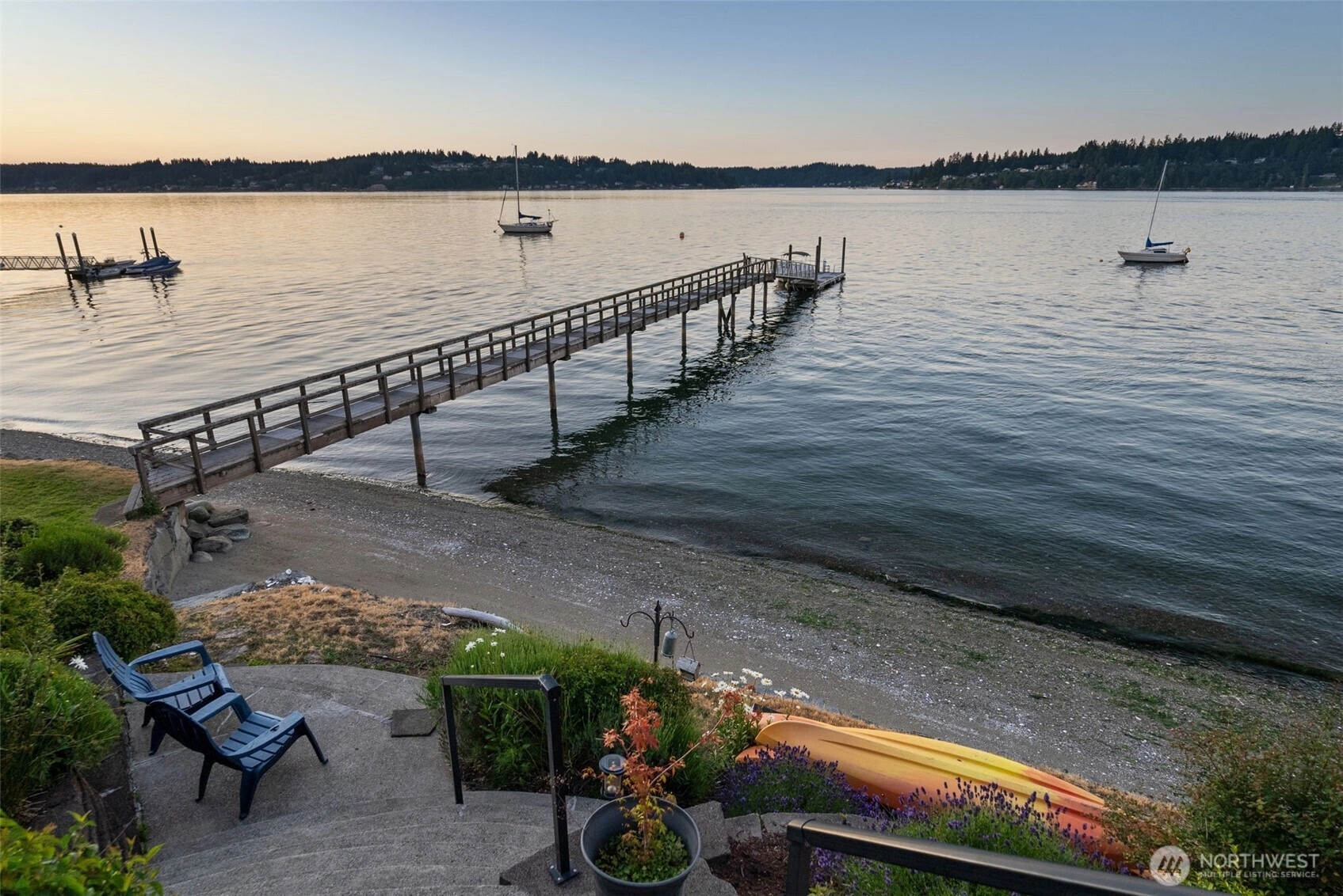 1162 Hyak Pl Fox Island WA 98333