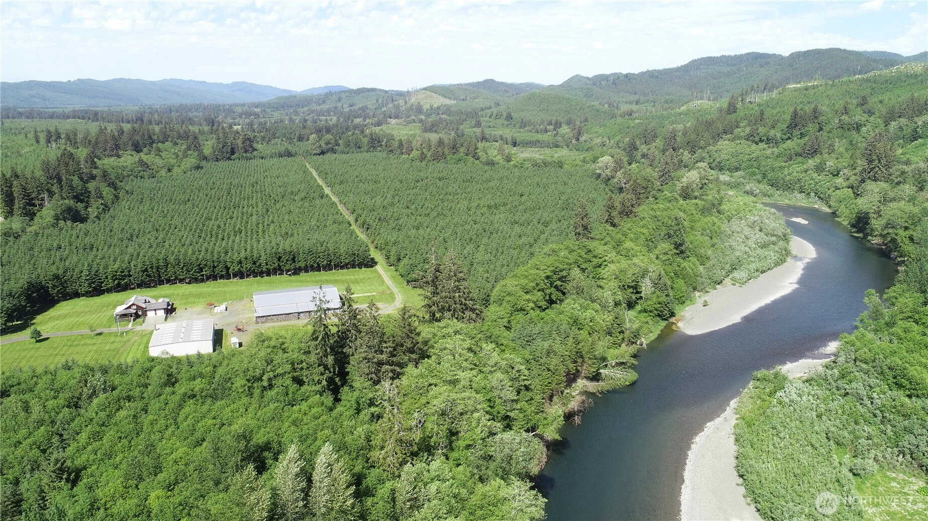 151 Klahn Rd Forks WA 98331