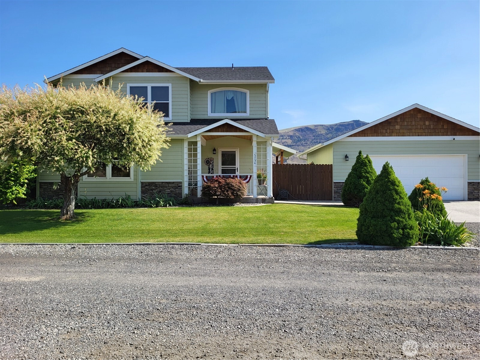 5734 Austin Pl Unit  Rock Island WA 98850