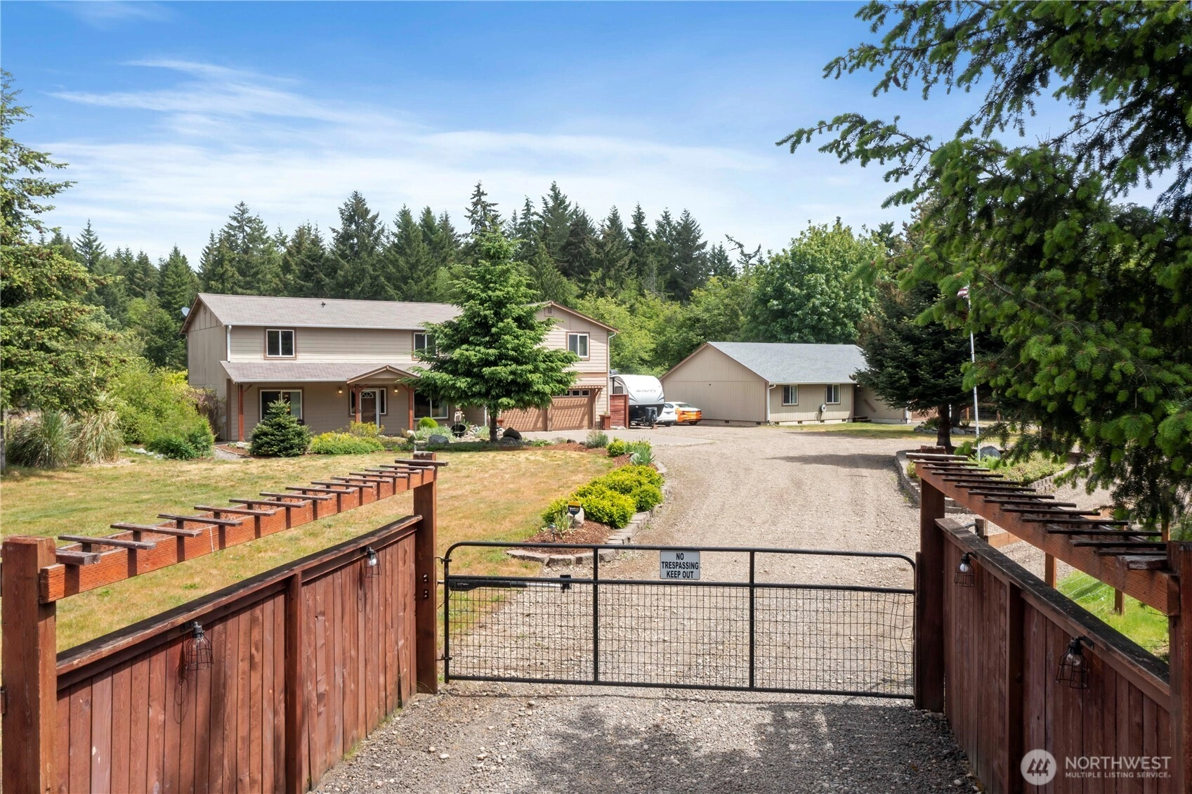2219 Key Peninsula Hwy SW Lakebay WA 98349