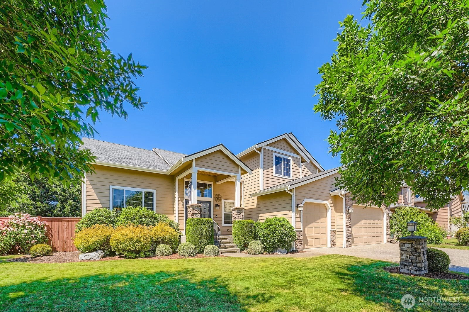 21305 62nd St Ct E Lake Tapps WA 98391