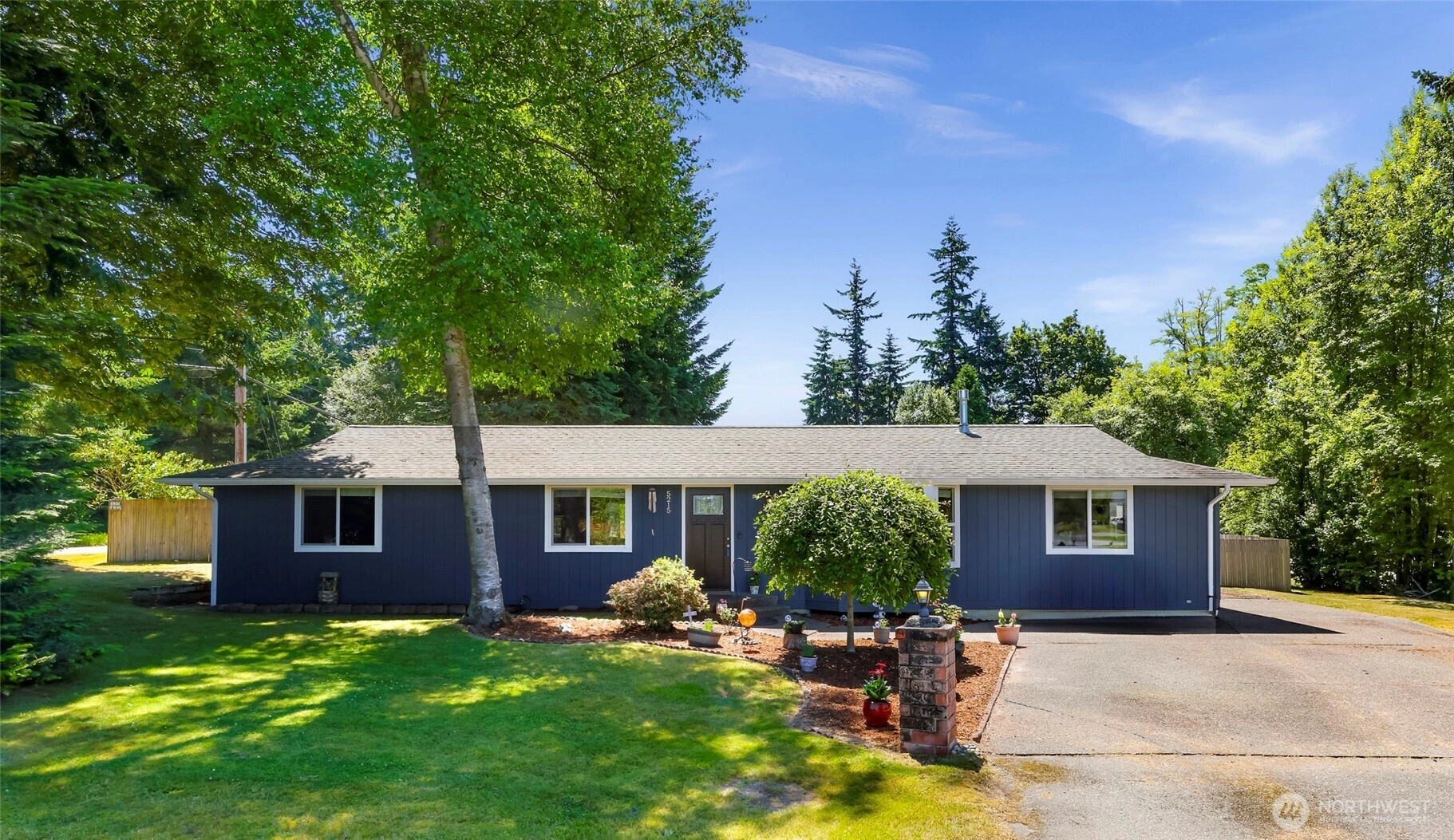5215 Richmond Crescent Unit  Blaine WA 98230