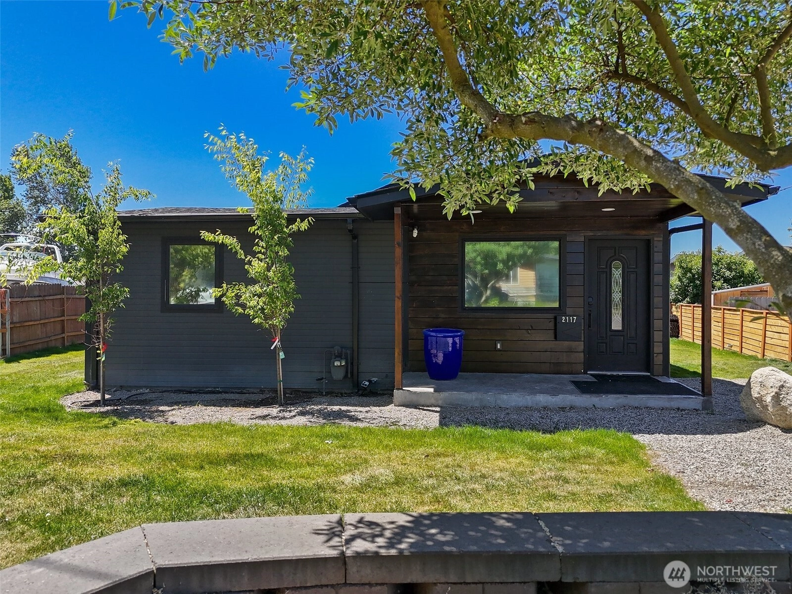 2117 NE 6th Pl Renton WA 98056