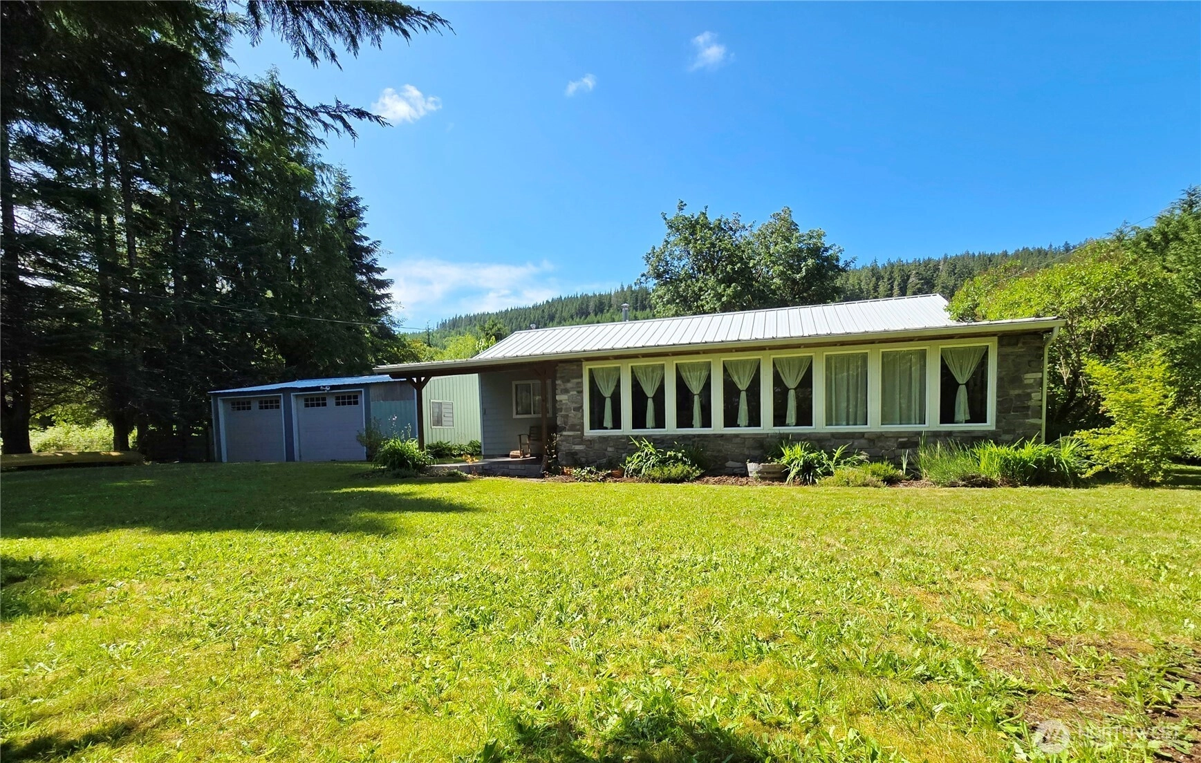 191 Lake Creek Rd Beaver WA 98305