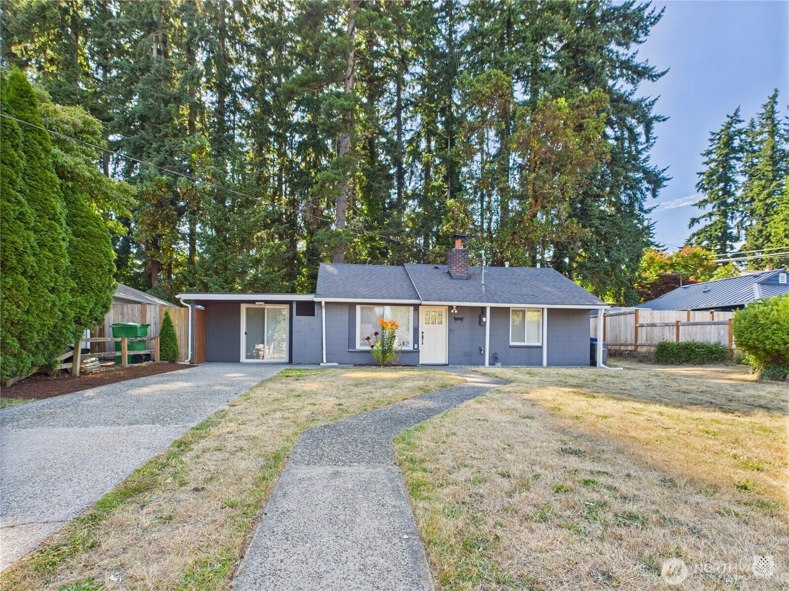 23004 52nd Ave W Mountlake Terrace WA 98043