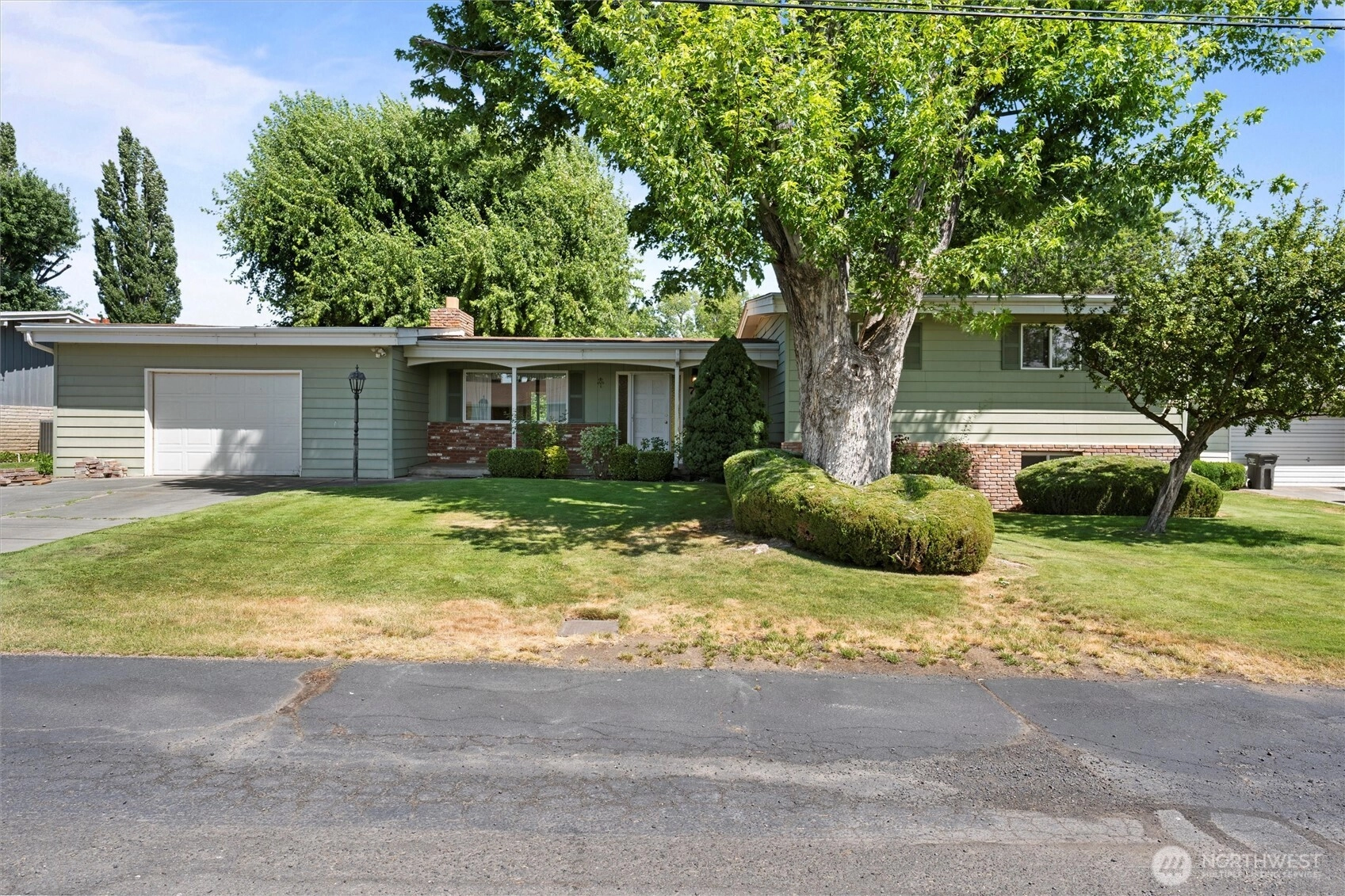 714 Canterbury Rd NW Soap Lake WA 98851