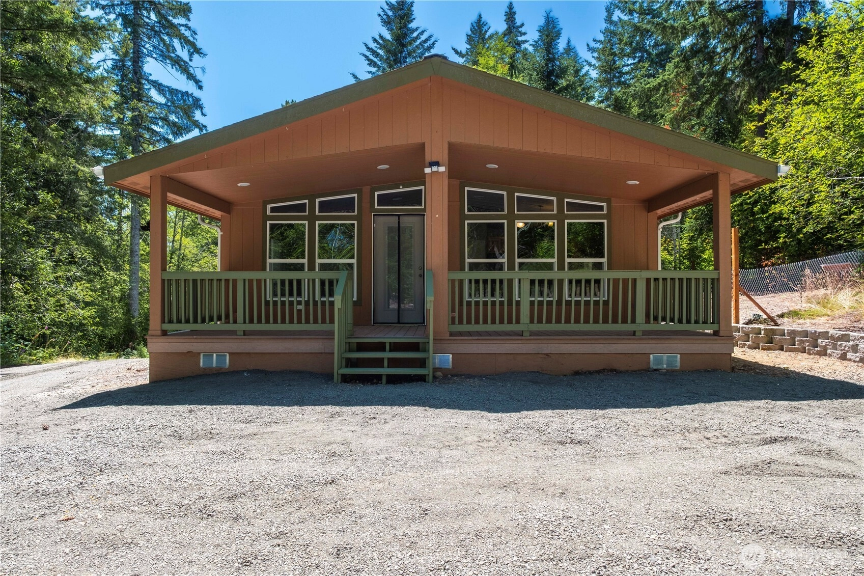 150 N Beaver Dr Unit  Hoodsport WA 98548