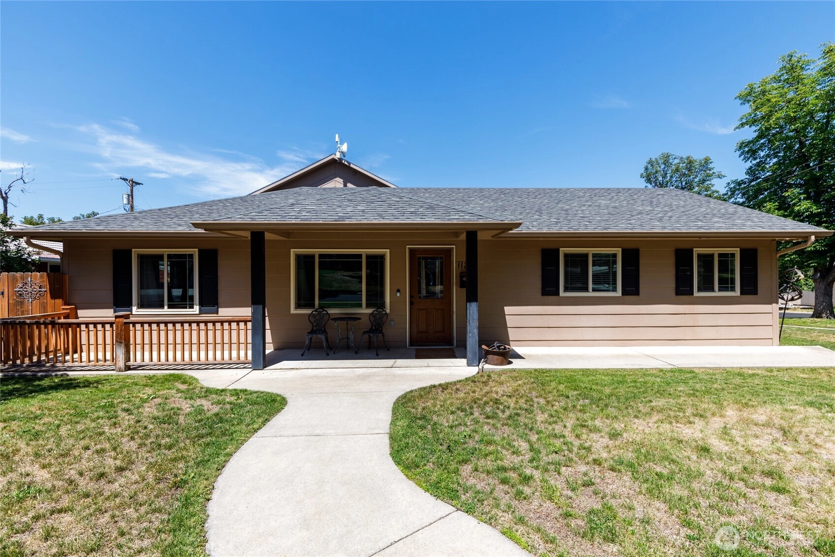 1130 Central Dr Coulee Dam WA 99116
