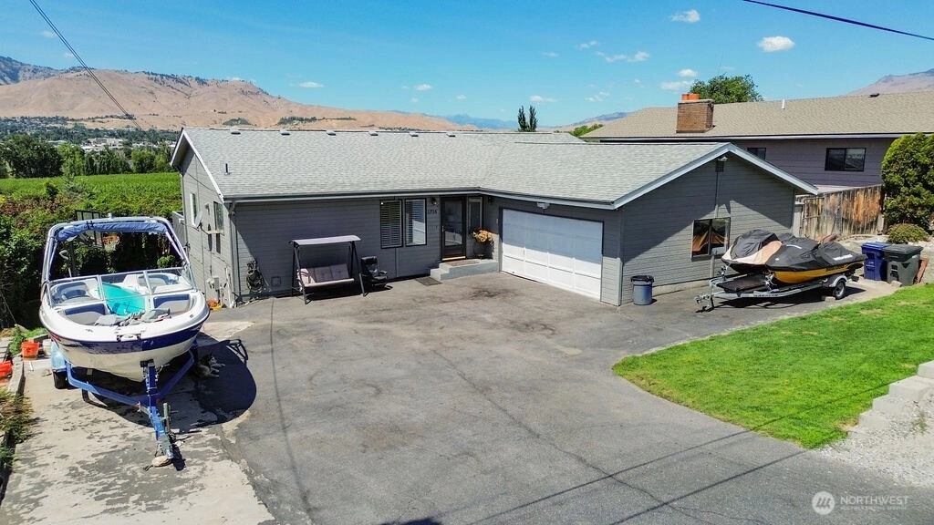 1716 N Anne Ave Unit  East Wenatchee WA 98802