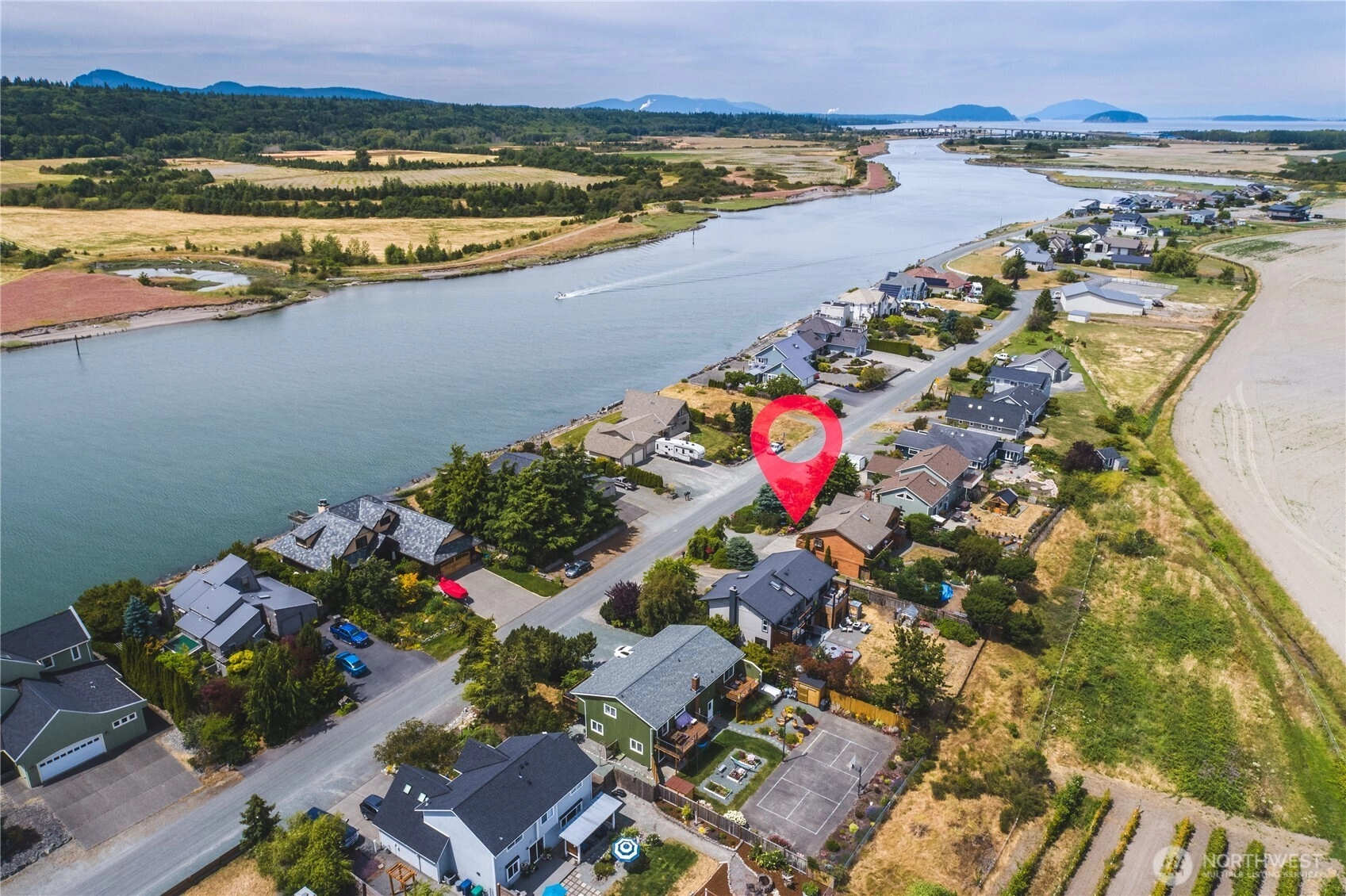 14785 Channel Dr La Conner WA 98257
