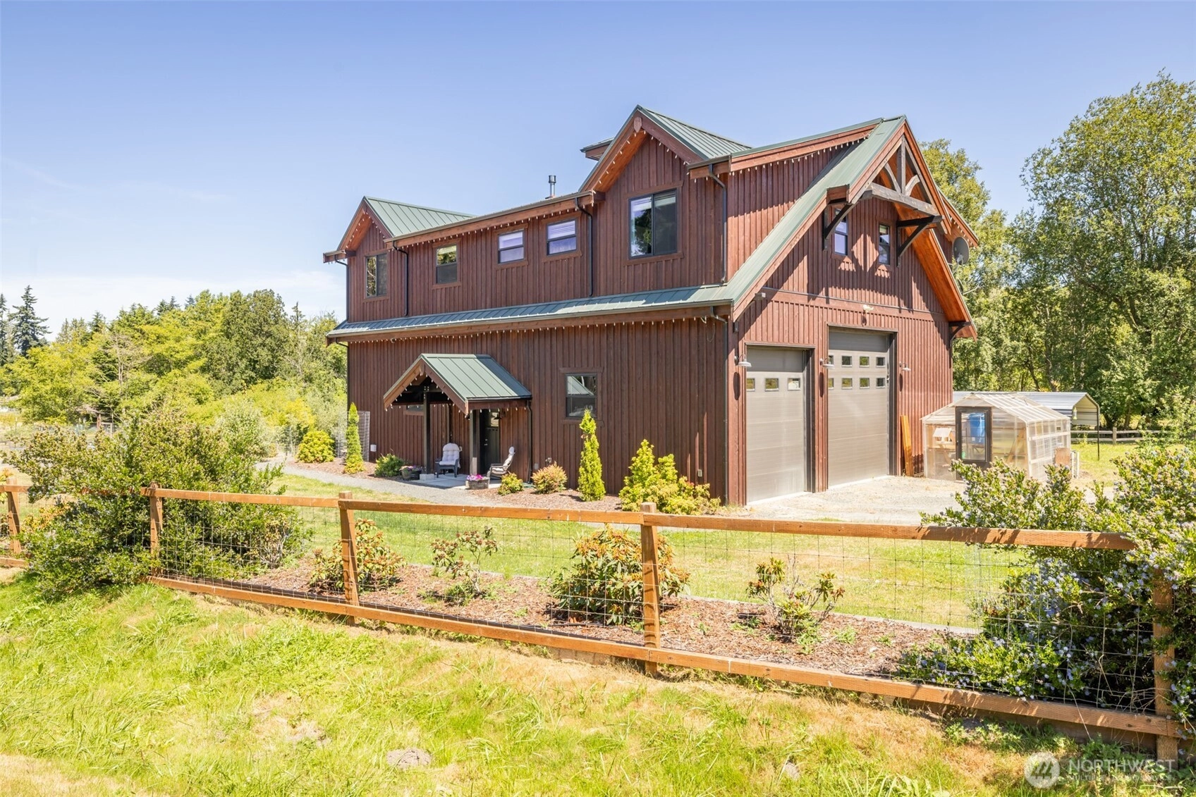 273 Pearce Rd Unit  Port Angeles WA 98362