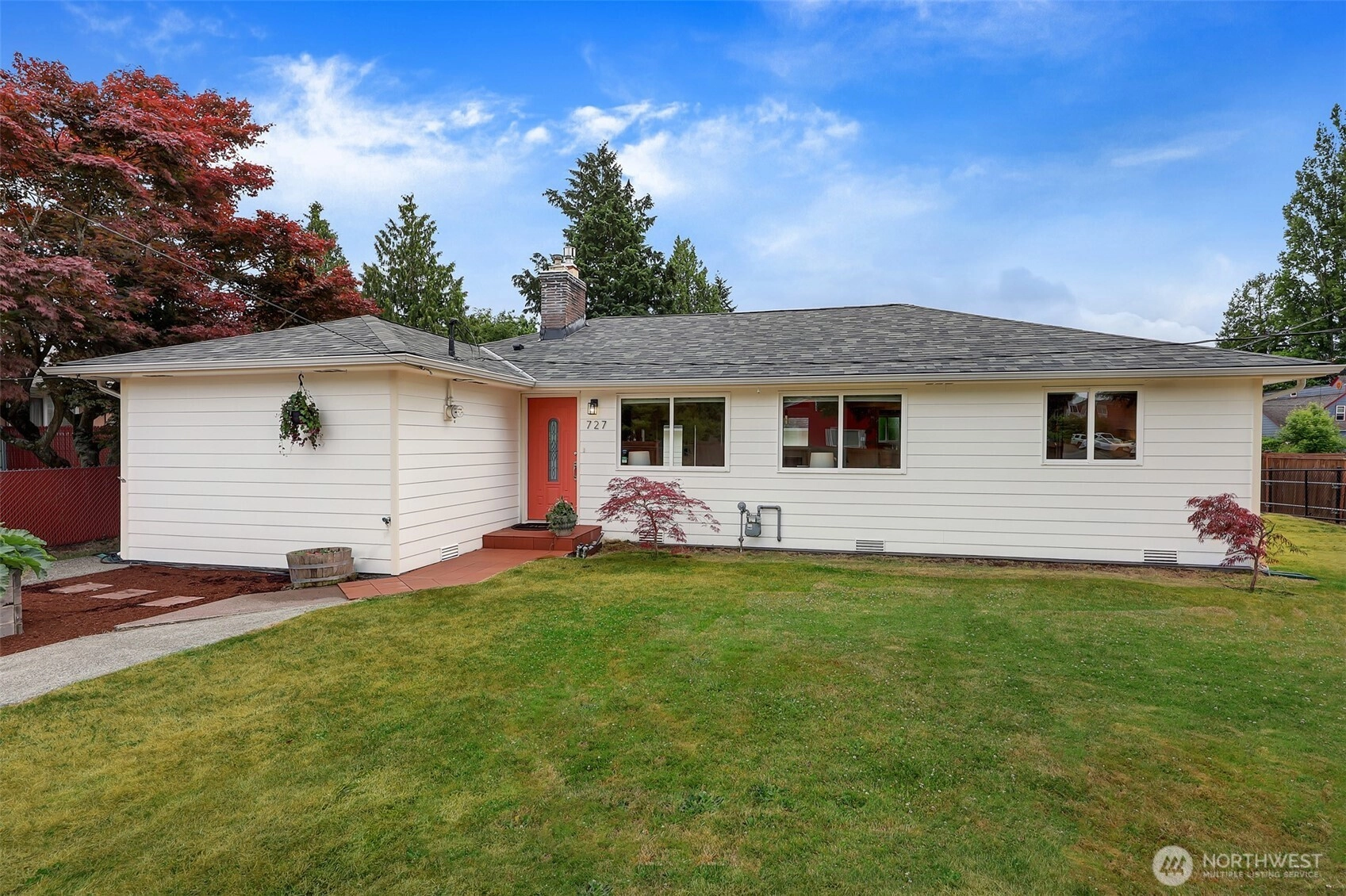 727 SW 146th St Burien WA 98166