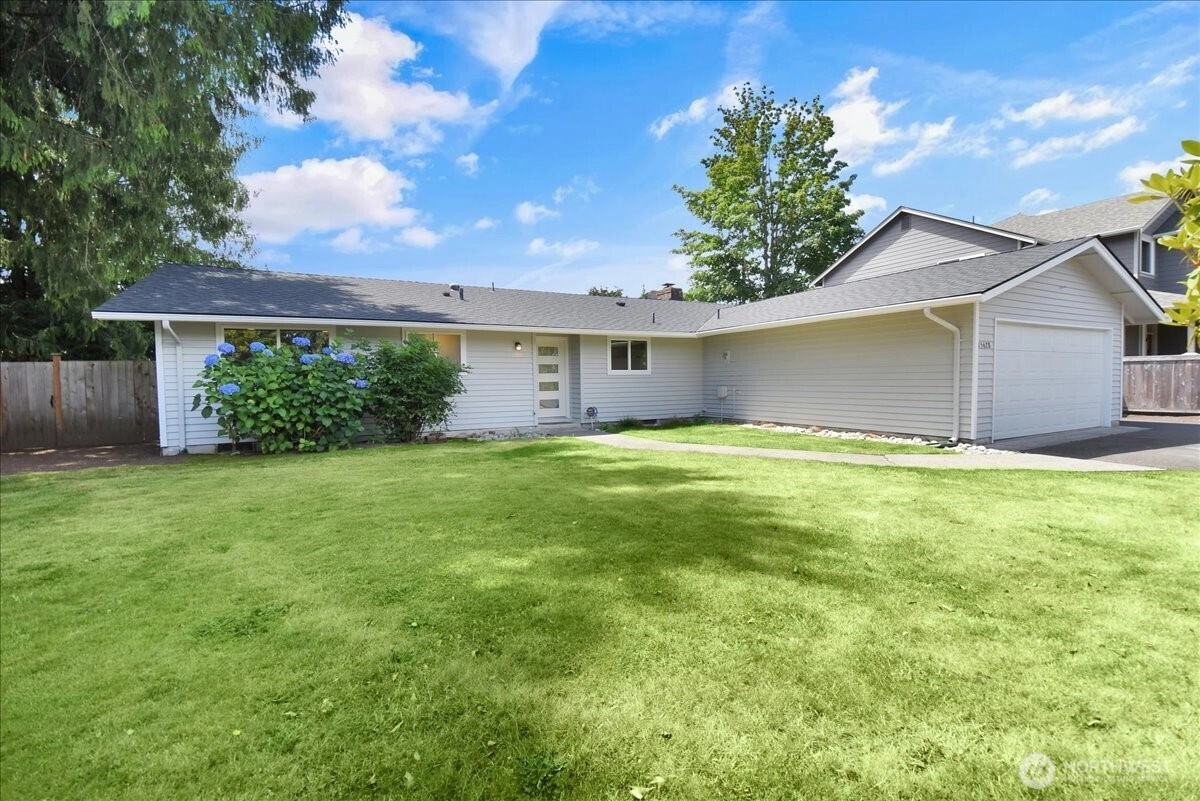 15628 2nd Pl W Lynnwood WA 98087