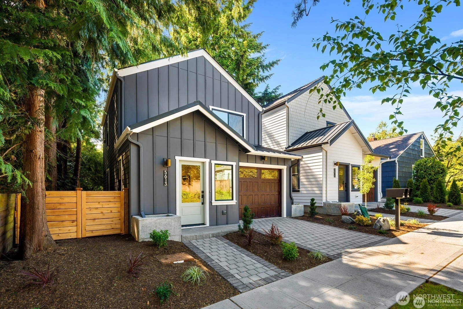 5613 43rd Ave NE Seattle WA 98105